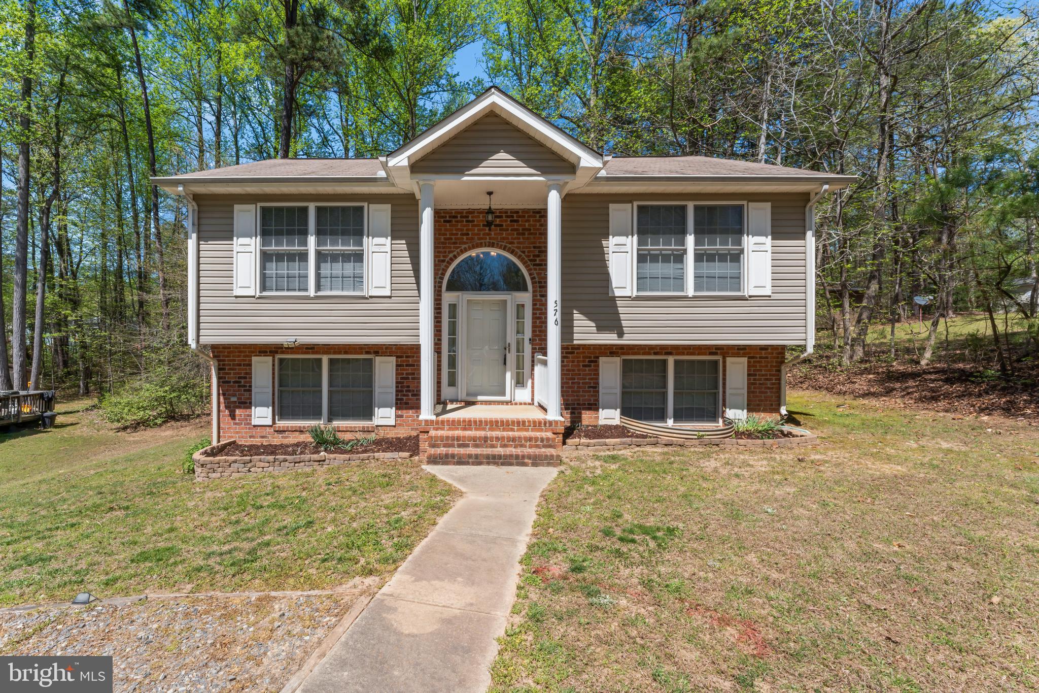 LAKE LAND OR - Residential