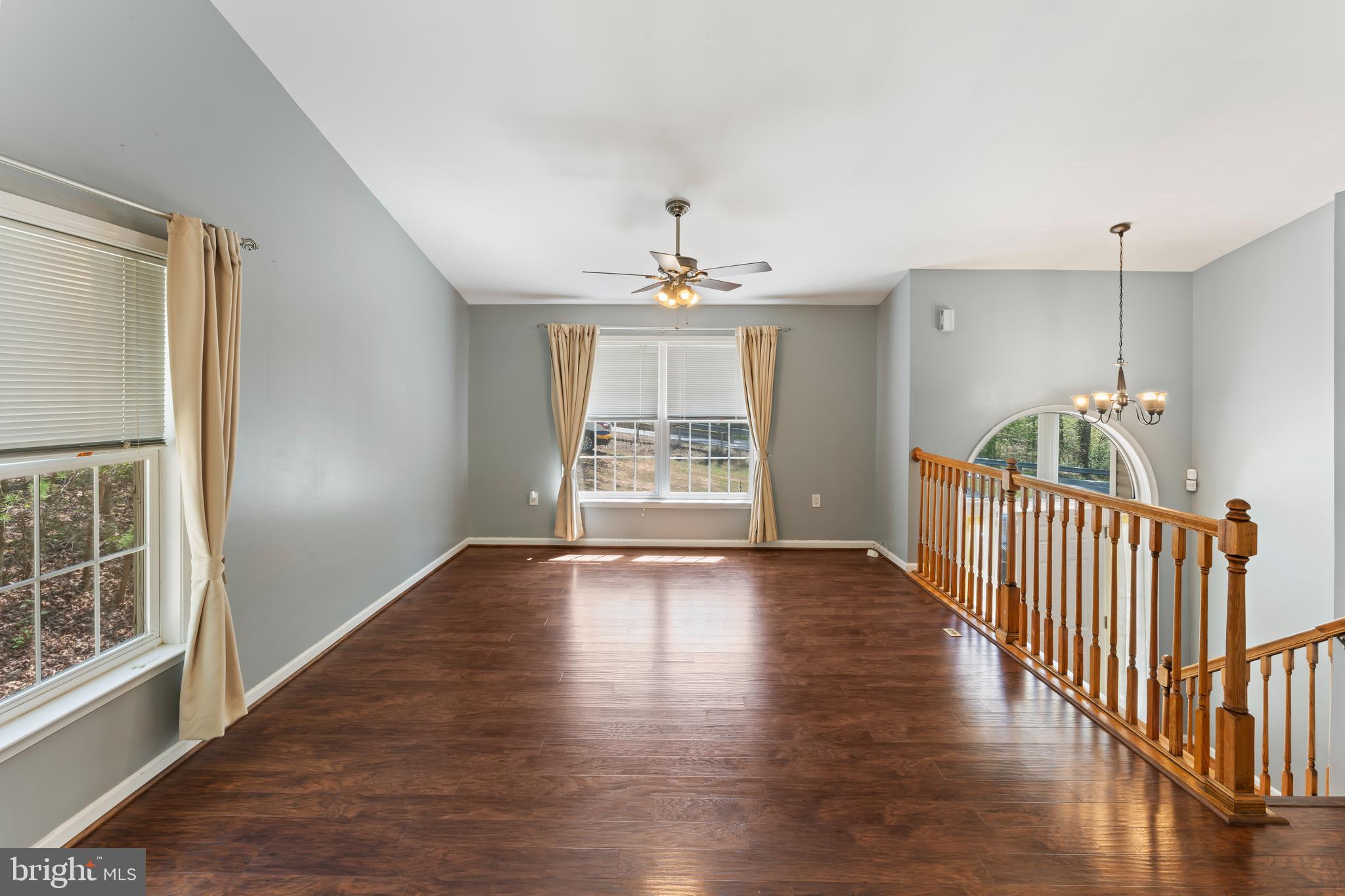 LAKE LAND OR - Residential