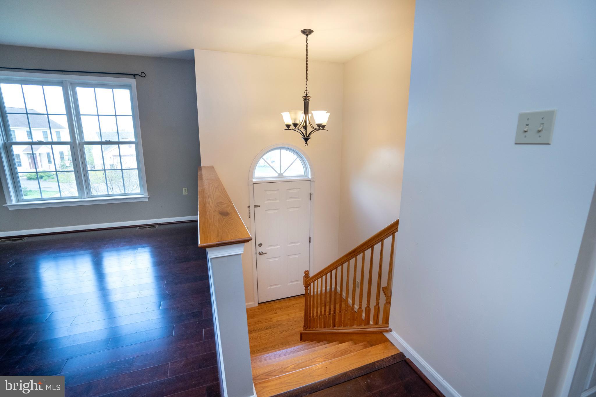 WHISPER RIDGE - Residential