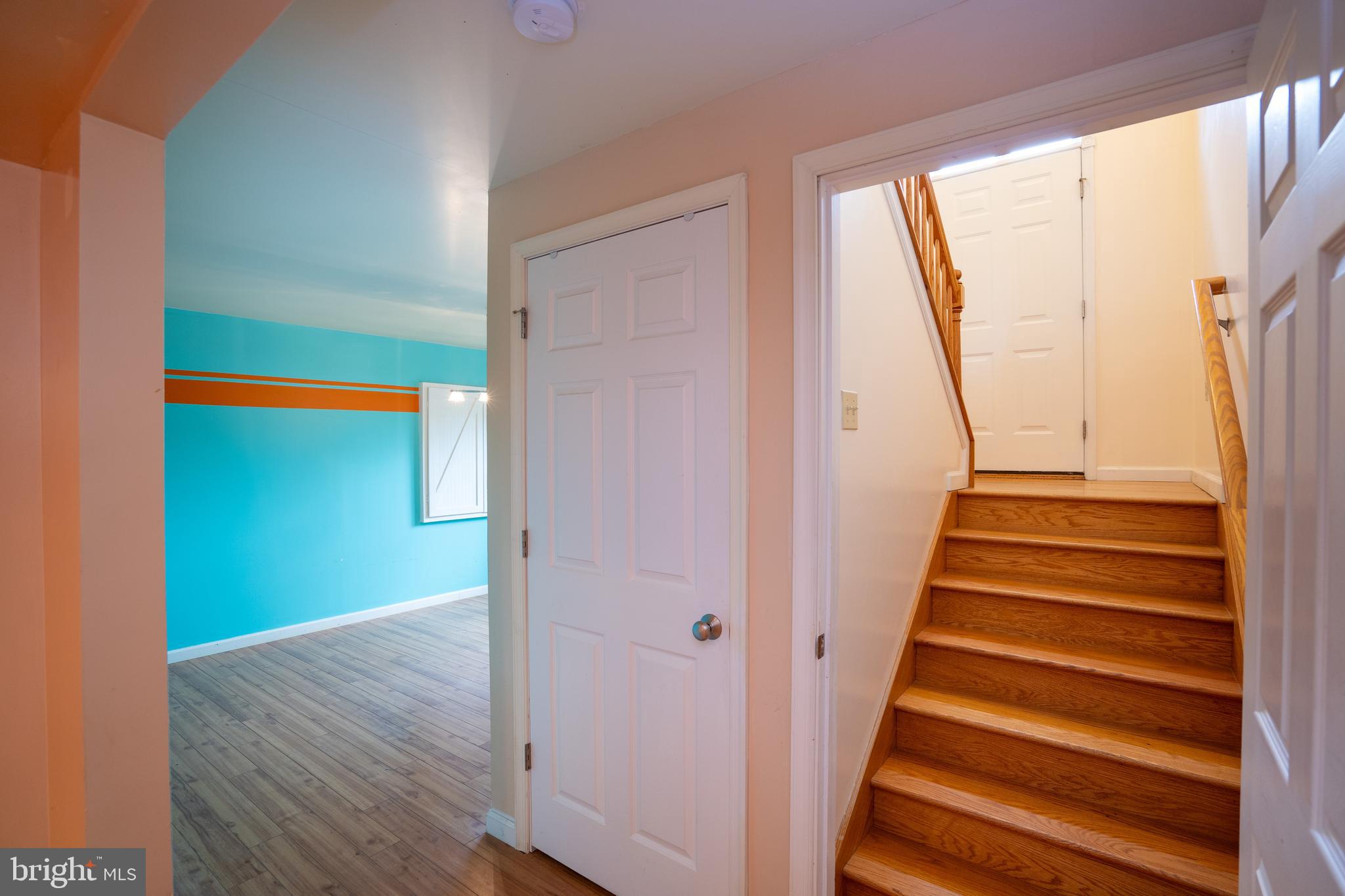 WHISPER RIDGE - Residential