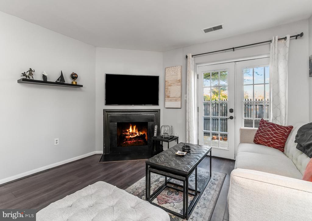 BROOKLEIGH - Residential Lease