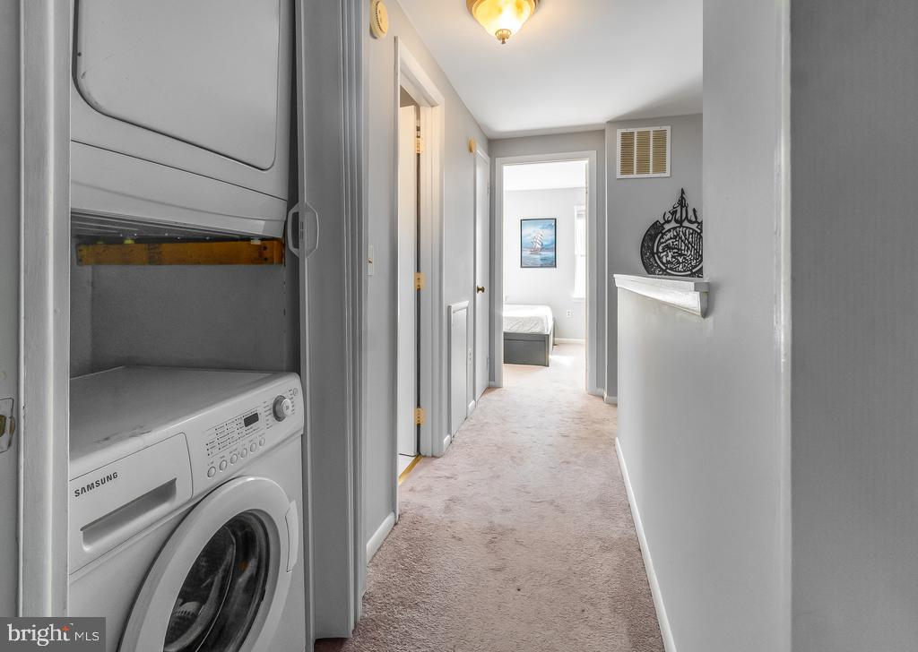 BROOKLEIGH - Residential Lease