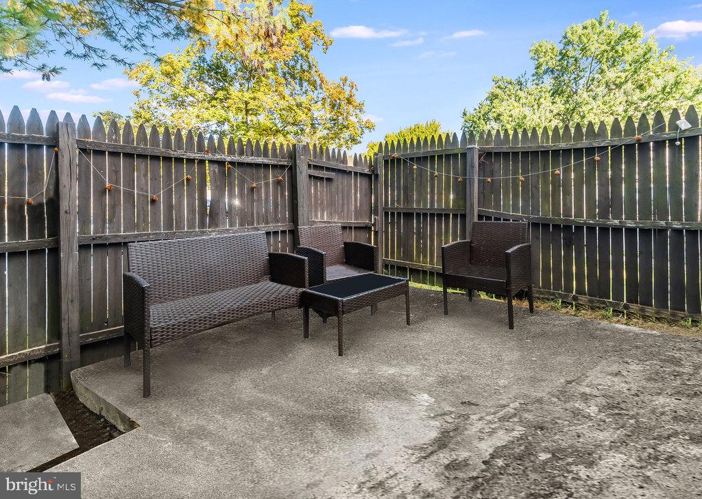 BROOKLEIGH - Residential Lease