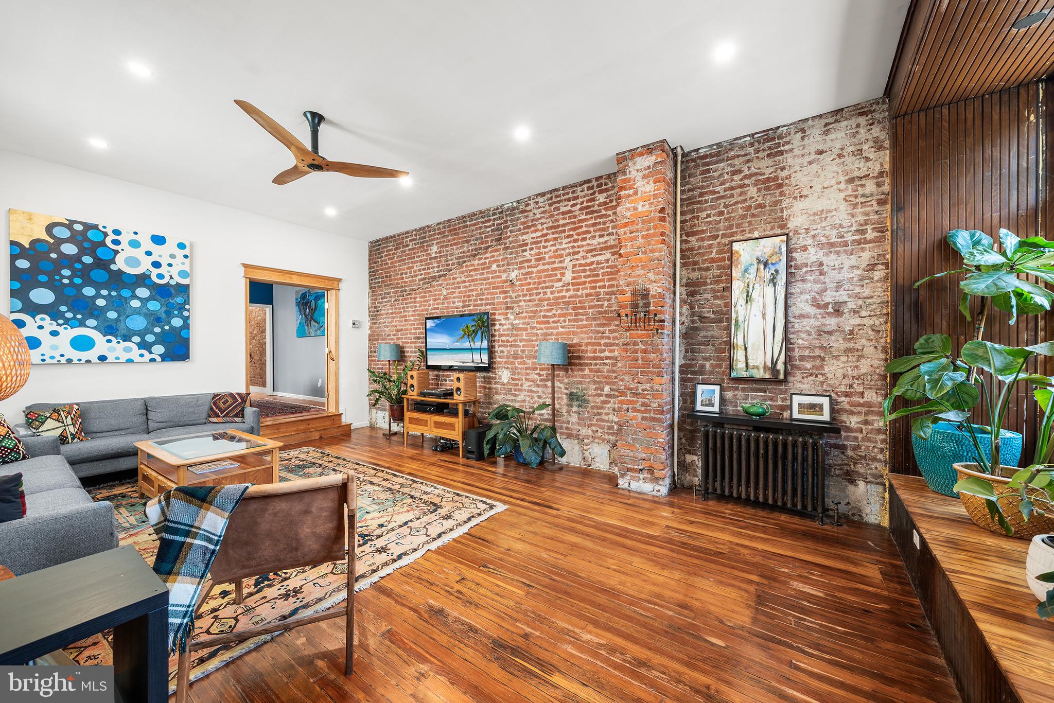 1219 MARLBOROUGH STREET