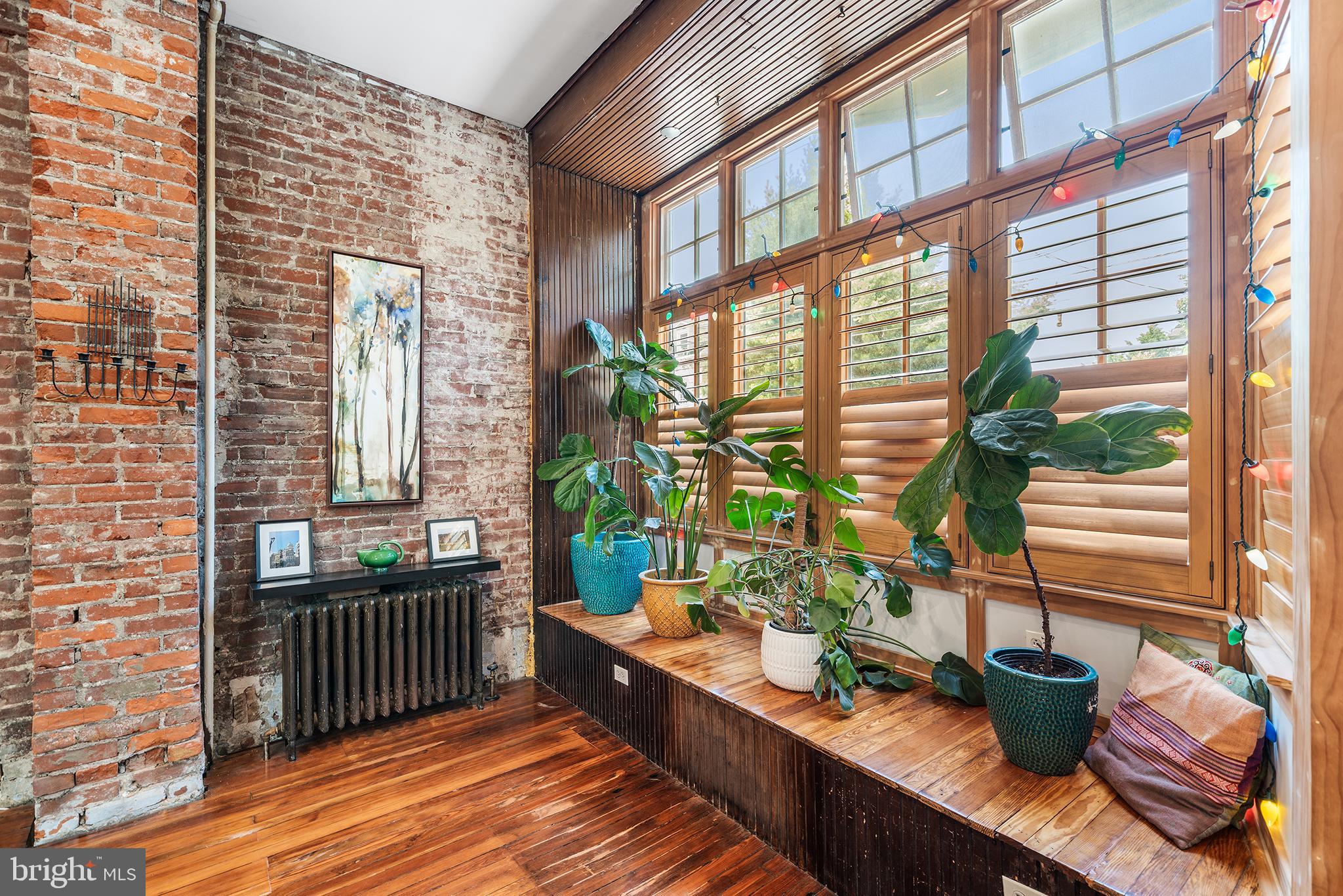 1219 MARLBOROUGH STREET