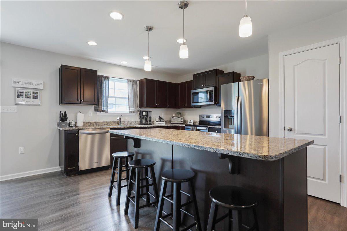 MORNING DOVE ESTATES - Residential