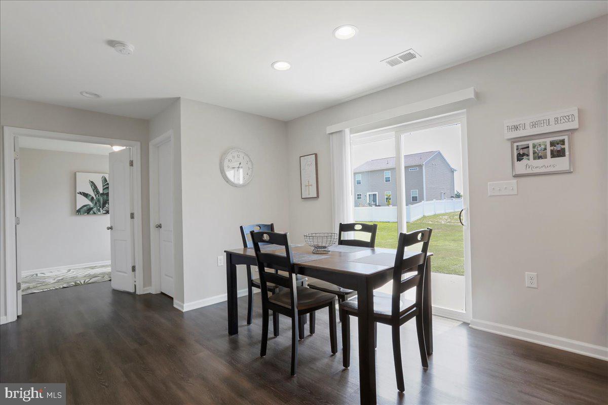 MORNING DOVE ESTATES - Residential