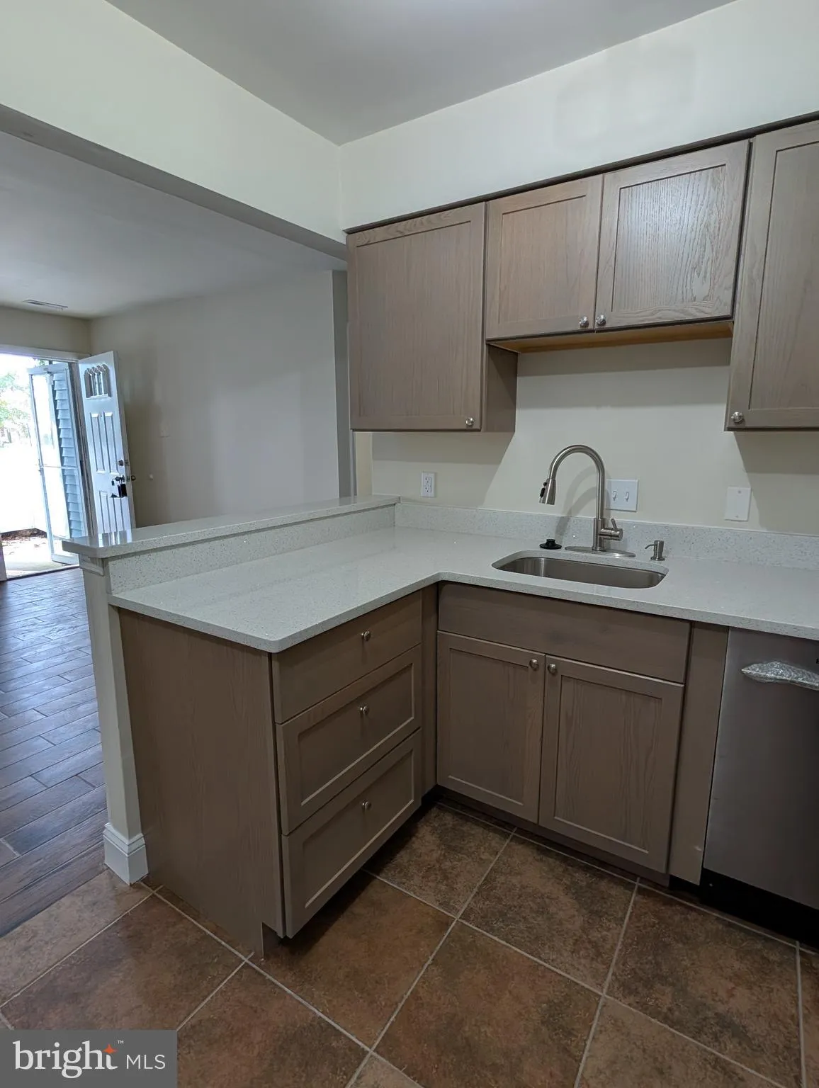 Egg Harbor Township, New Jersey 08234, United States, 2 Bedrooms Bedrooms, ,1 BathroomBathrooms,Residential,Active,210469