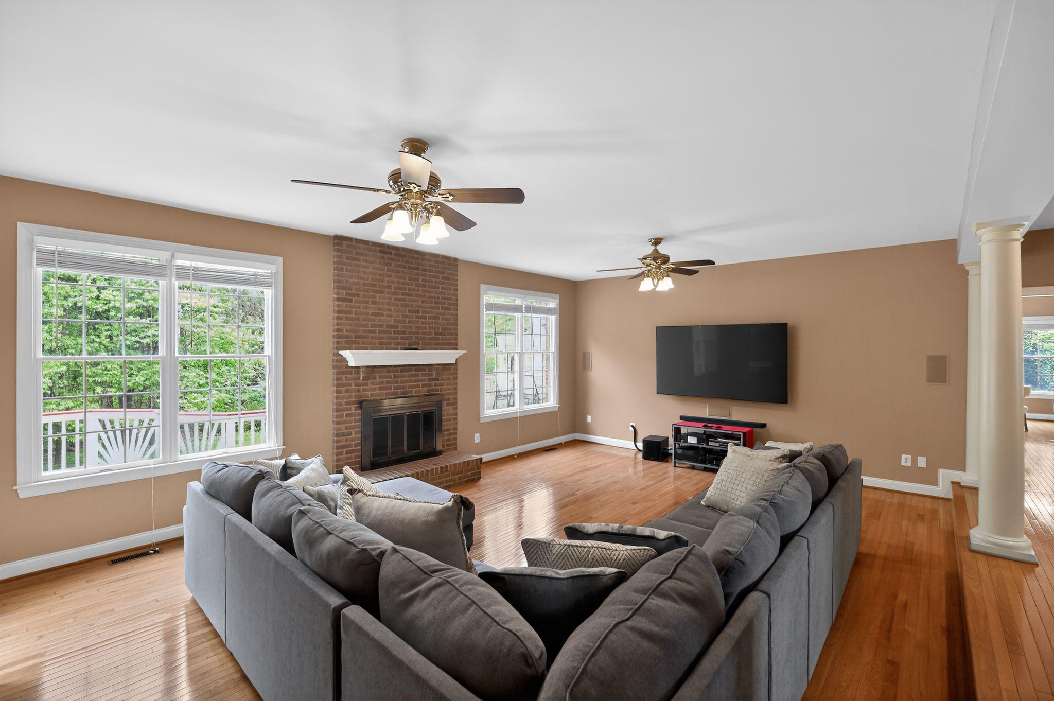 DOMINION VALLEY COUNTRY CLUB - Residential