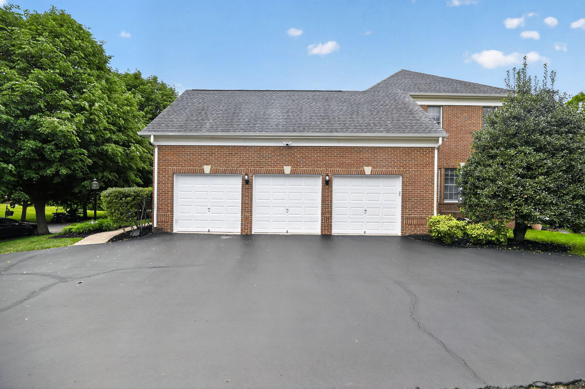 DOMINION VALLEY COUNTRY CLUB - Residential