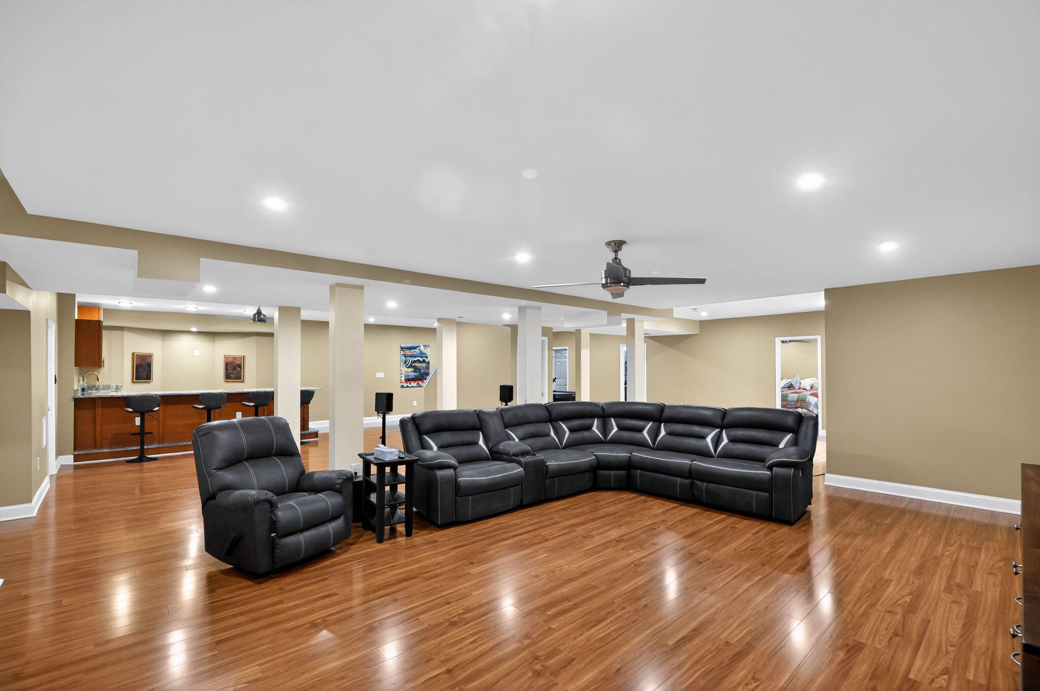 DOMINION VALLEY COUNTRY CLUB - Residential