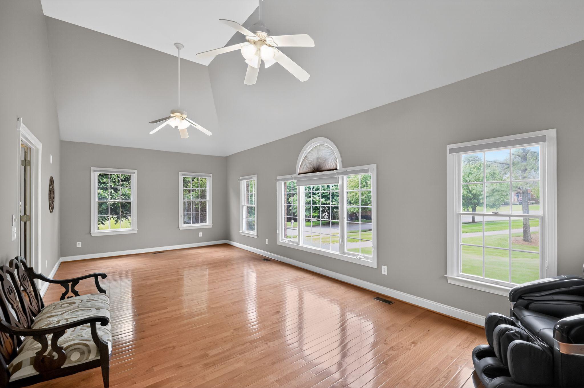 DOMINION VALLEY COUNTRY CLUB - Residential