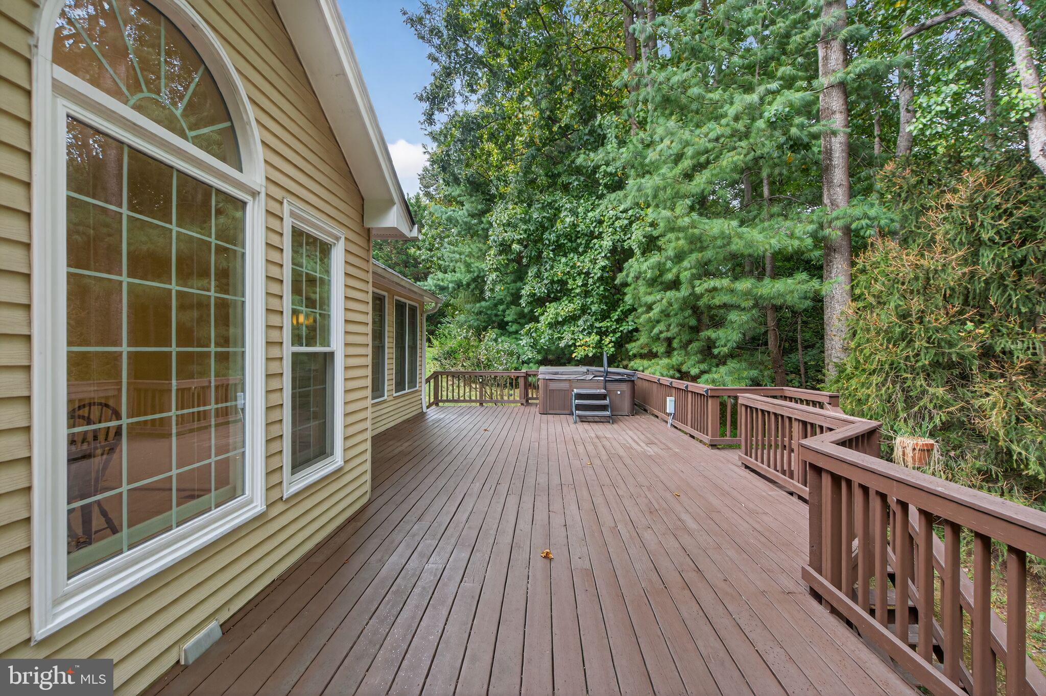 HUNT AT FAIRFAX STATION - Residential