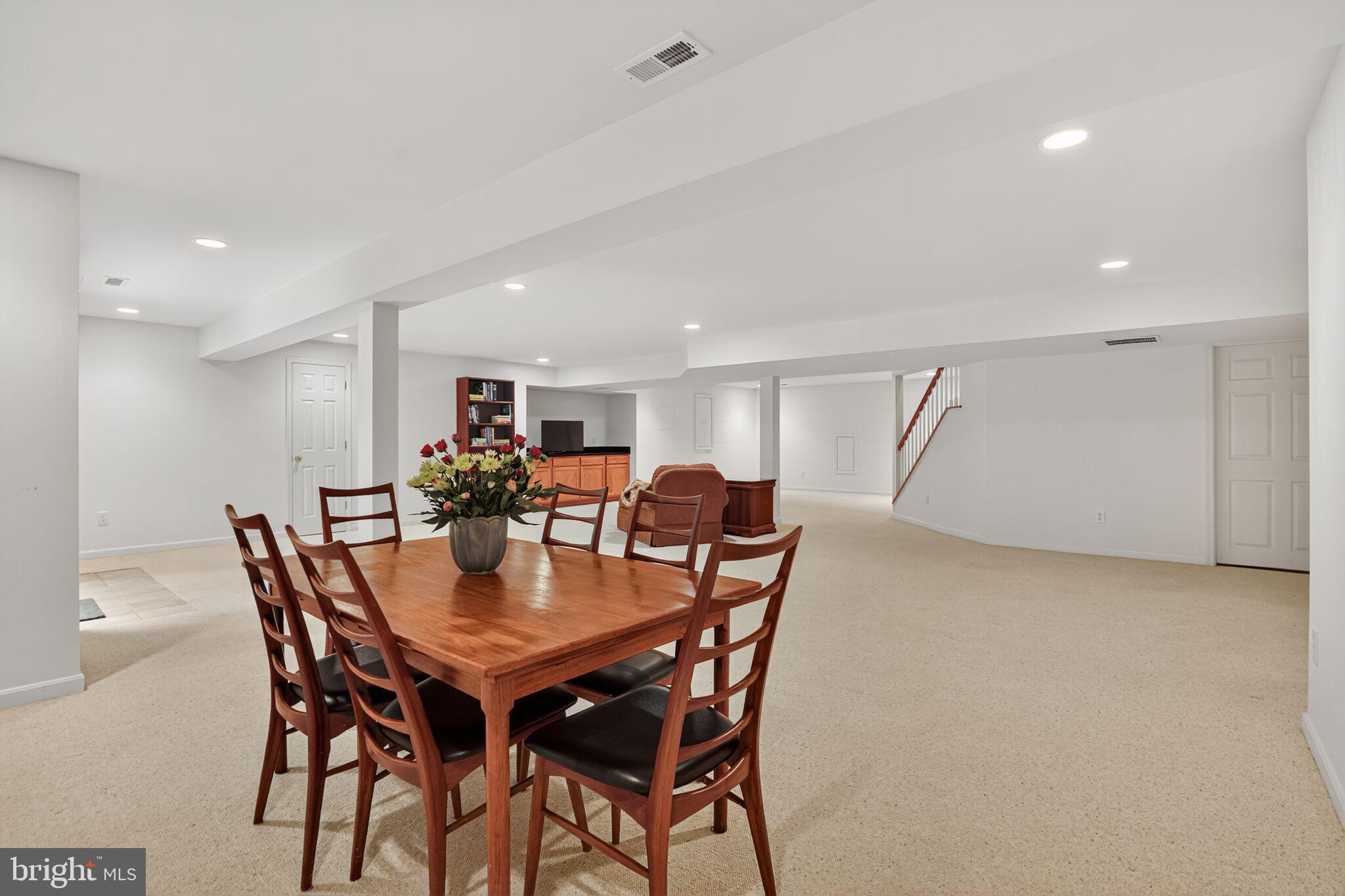 HUNT AT FAIRFAX STATION - Residential