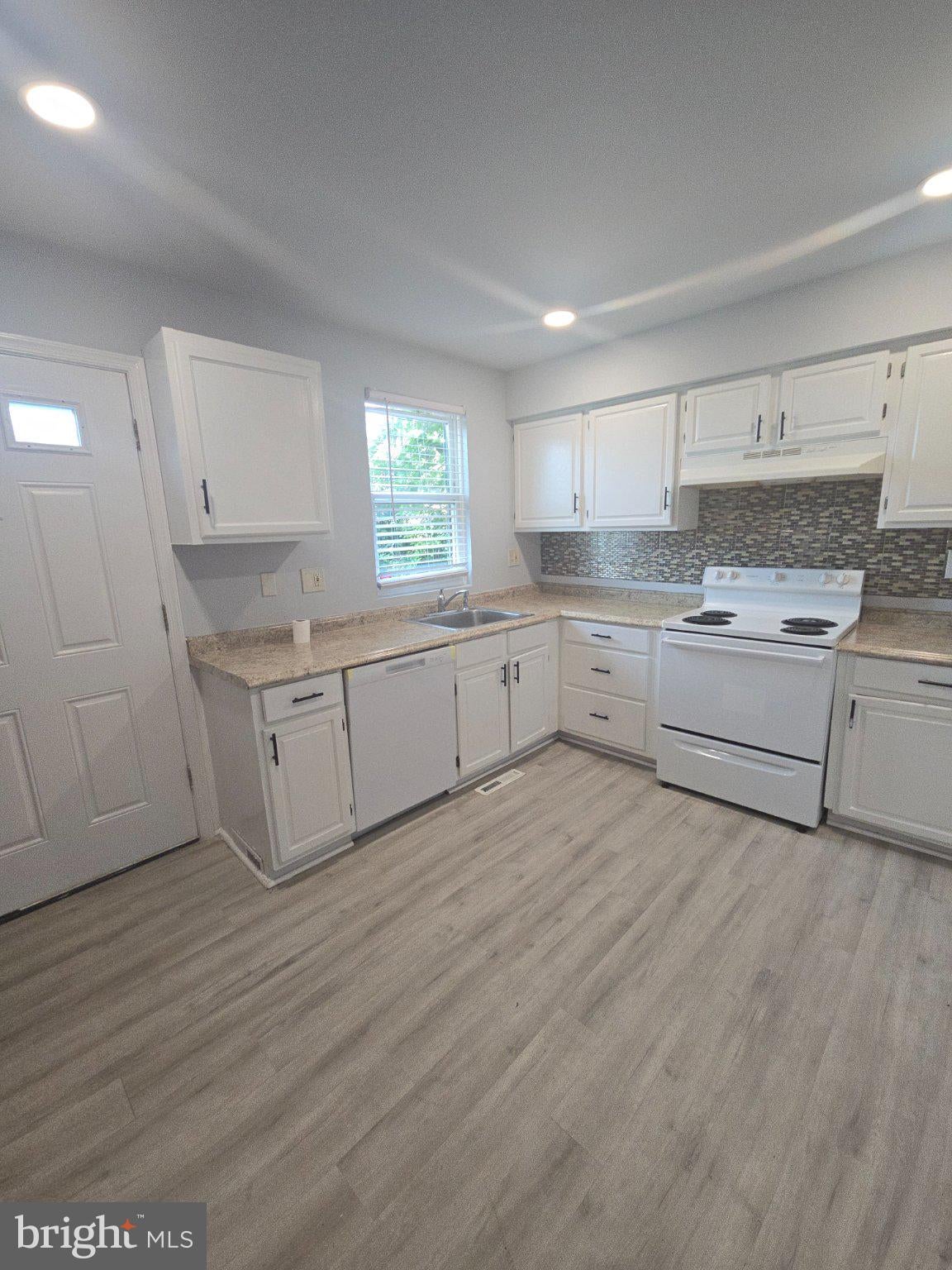 12 PAINTERS PLACE COURT 12, OWINGS MILLS, MD, 21117 12 PAINTERS PLACE COURT 12