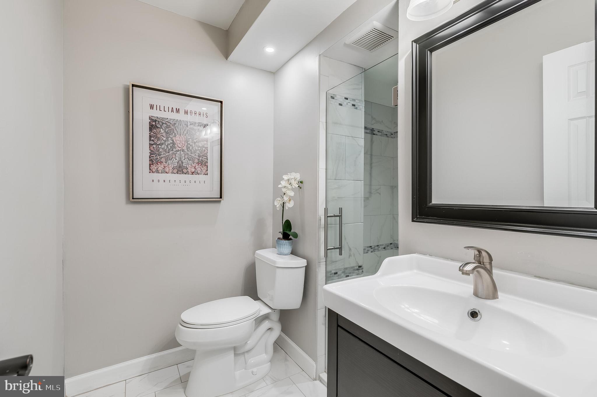 WEST SPRINGFIELD VILLAGE - Residential