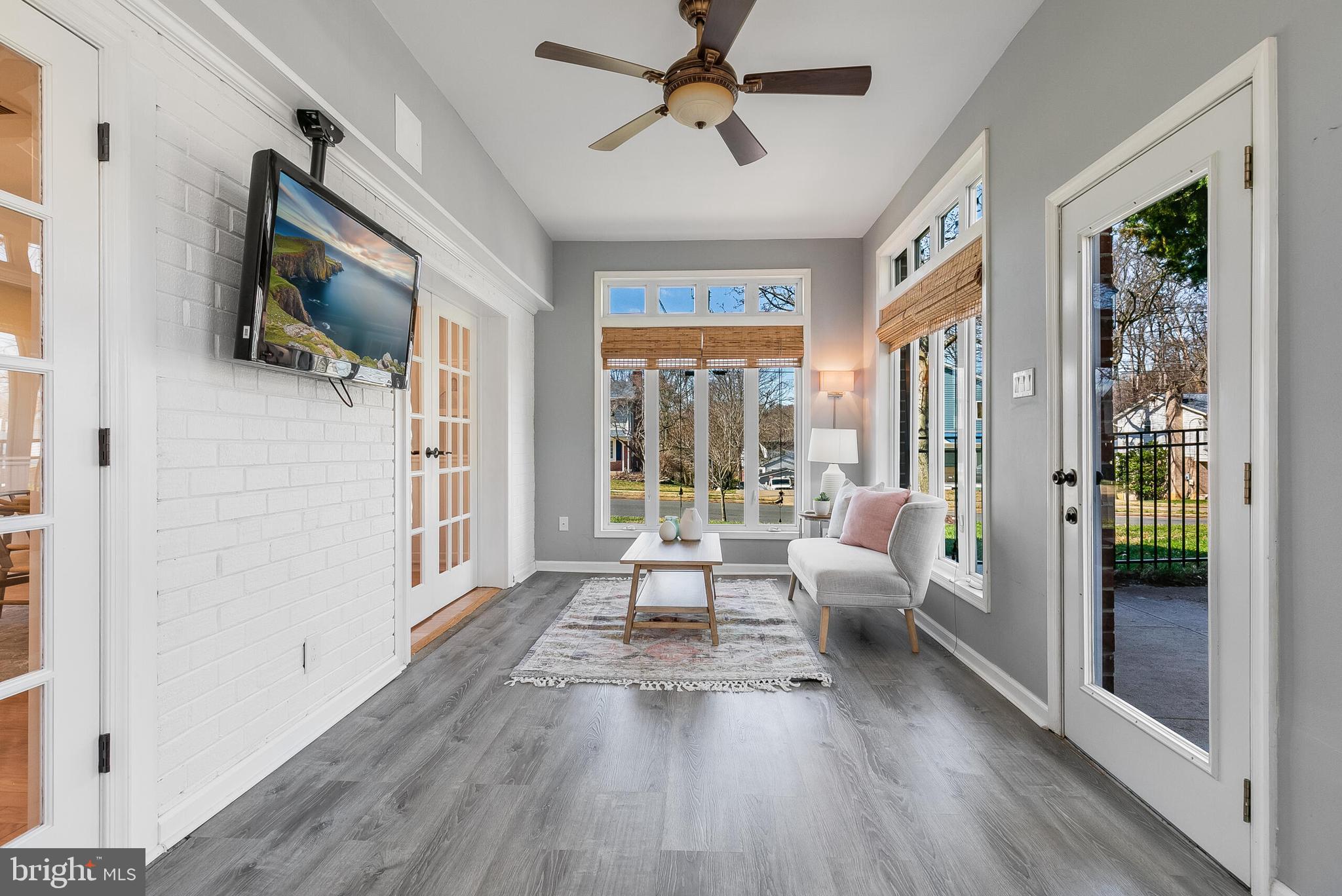 WEST SPRINGFIELD VILLAGE - Residential