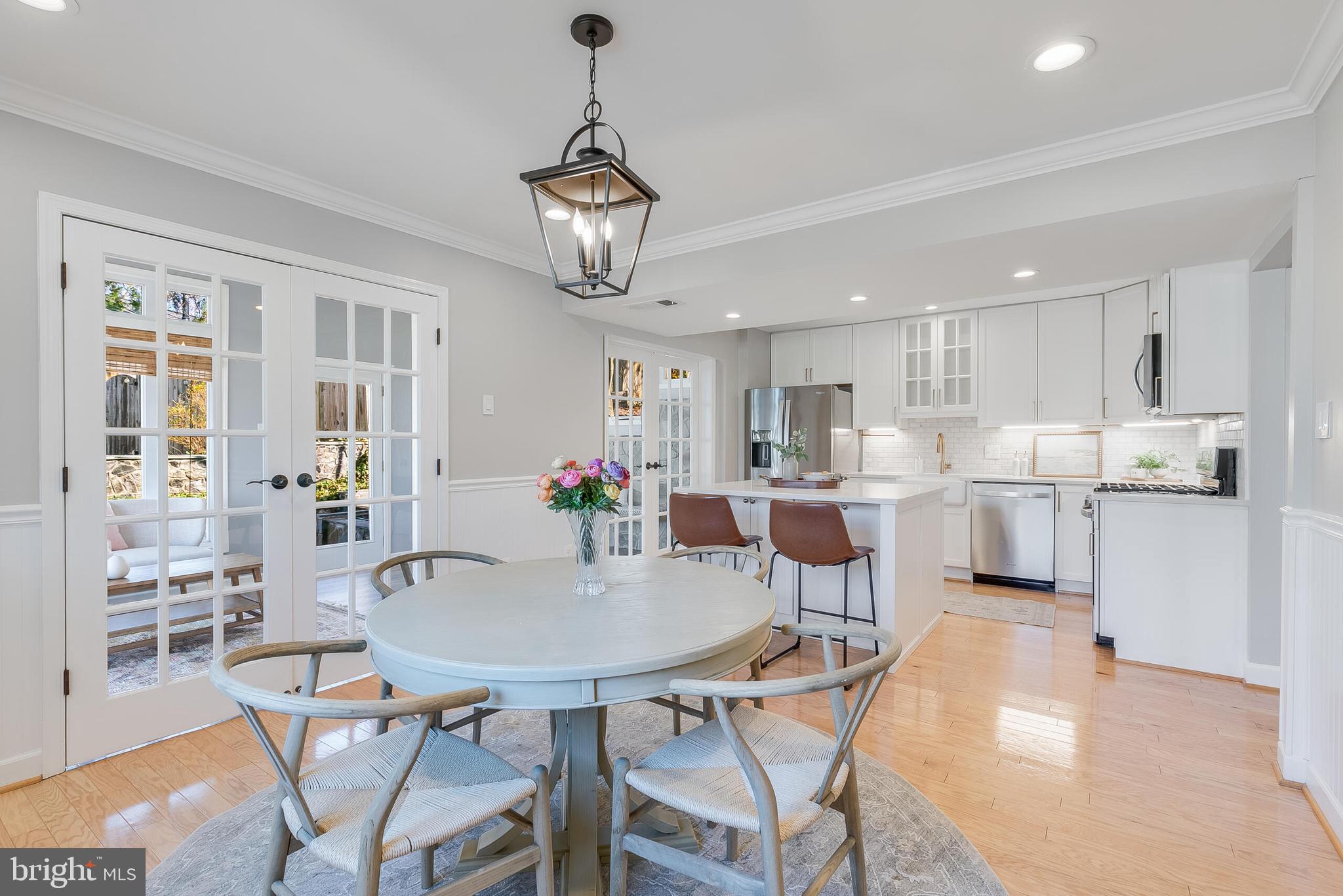 WEST SPRINGFIELD VILLAGE - Residential