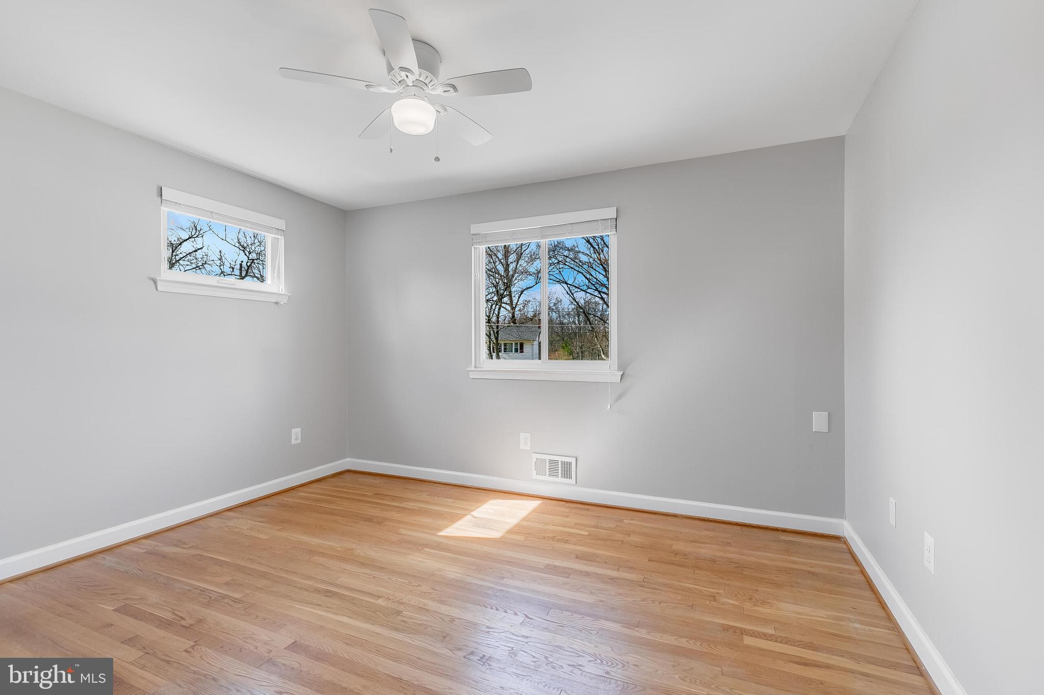 WEST SPRINGFIELD VILLAGE - Residential