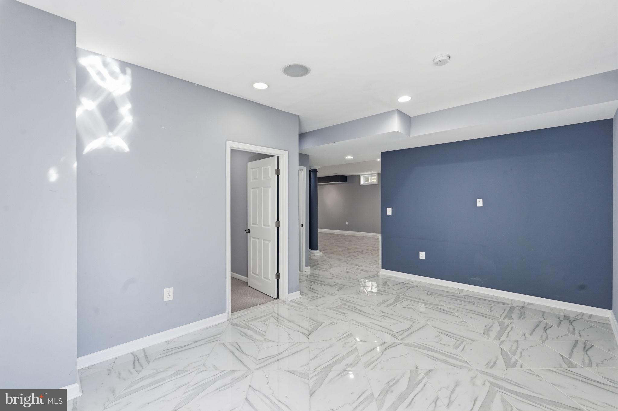 BRAMBLETON - Residential