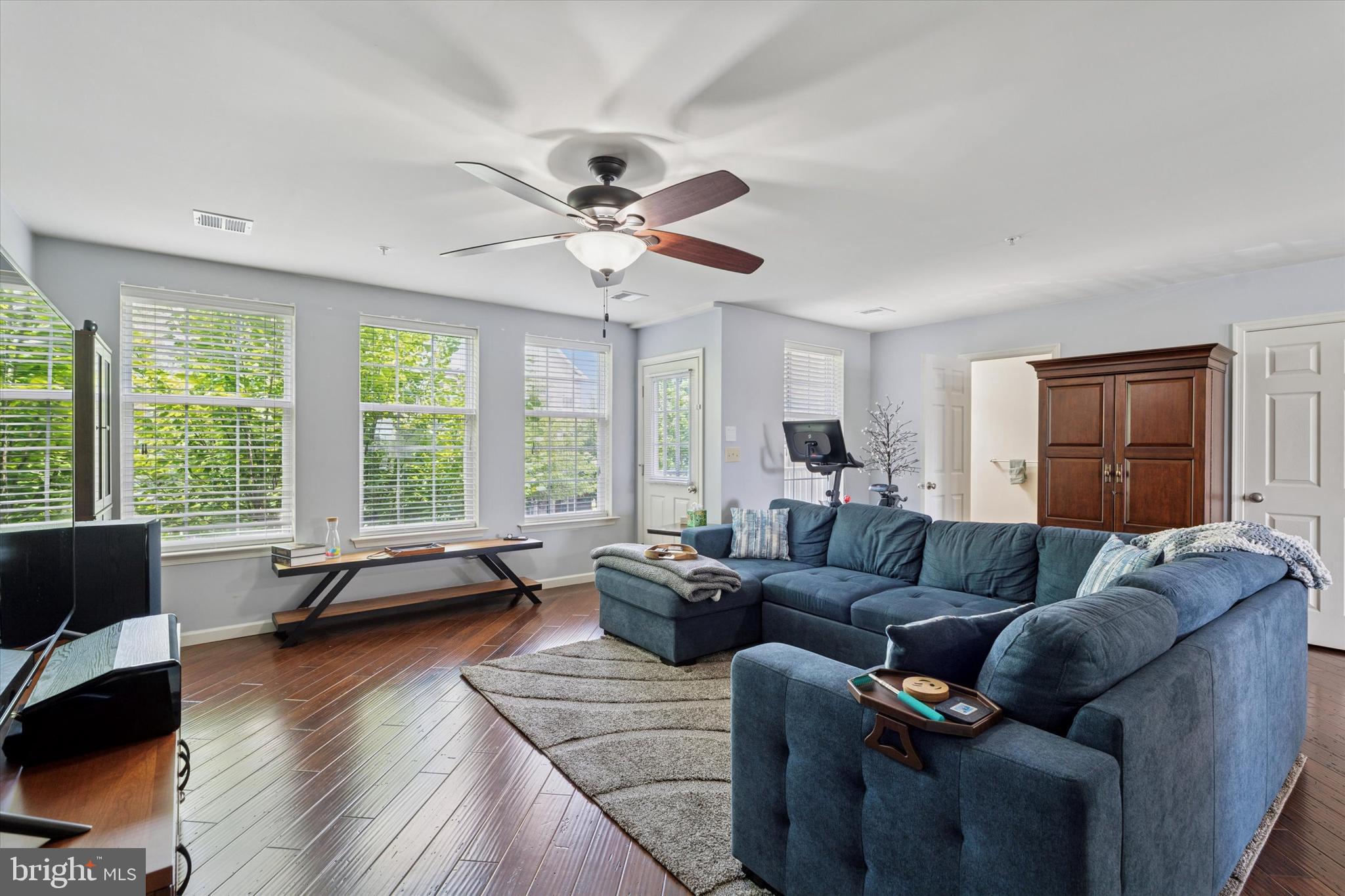 3884 ASHLAND DRIVE C-2