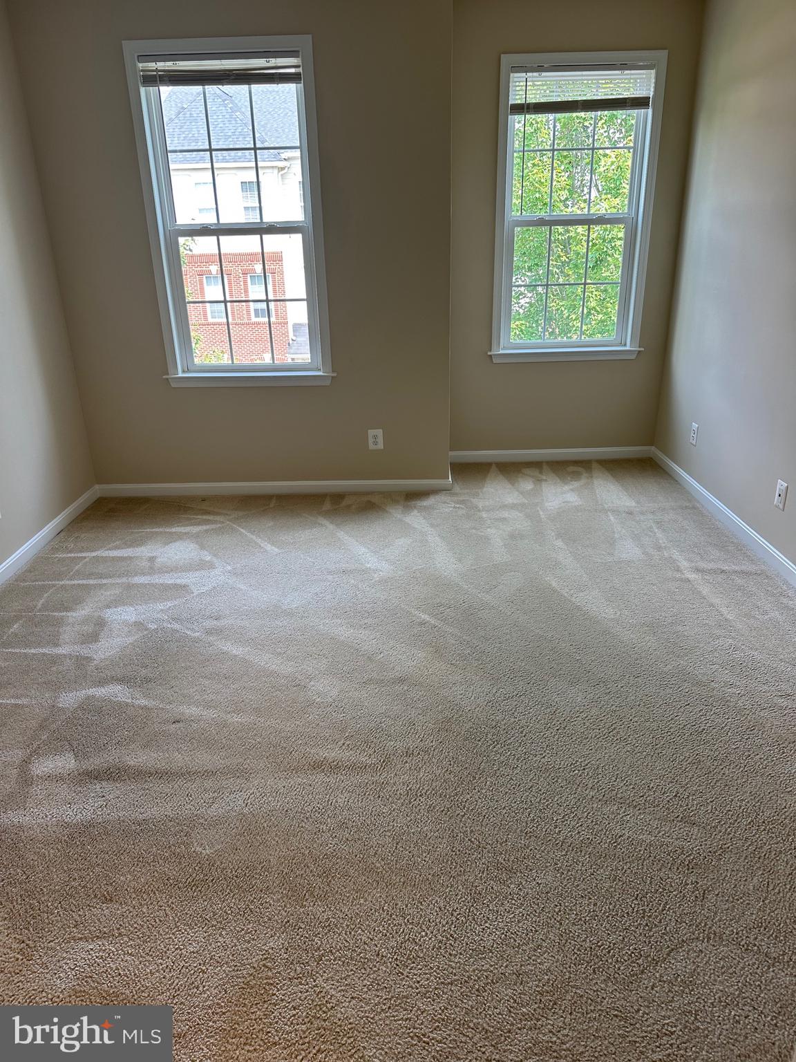 LANSDOWNE - Residential Lease