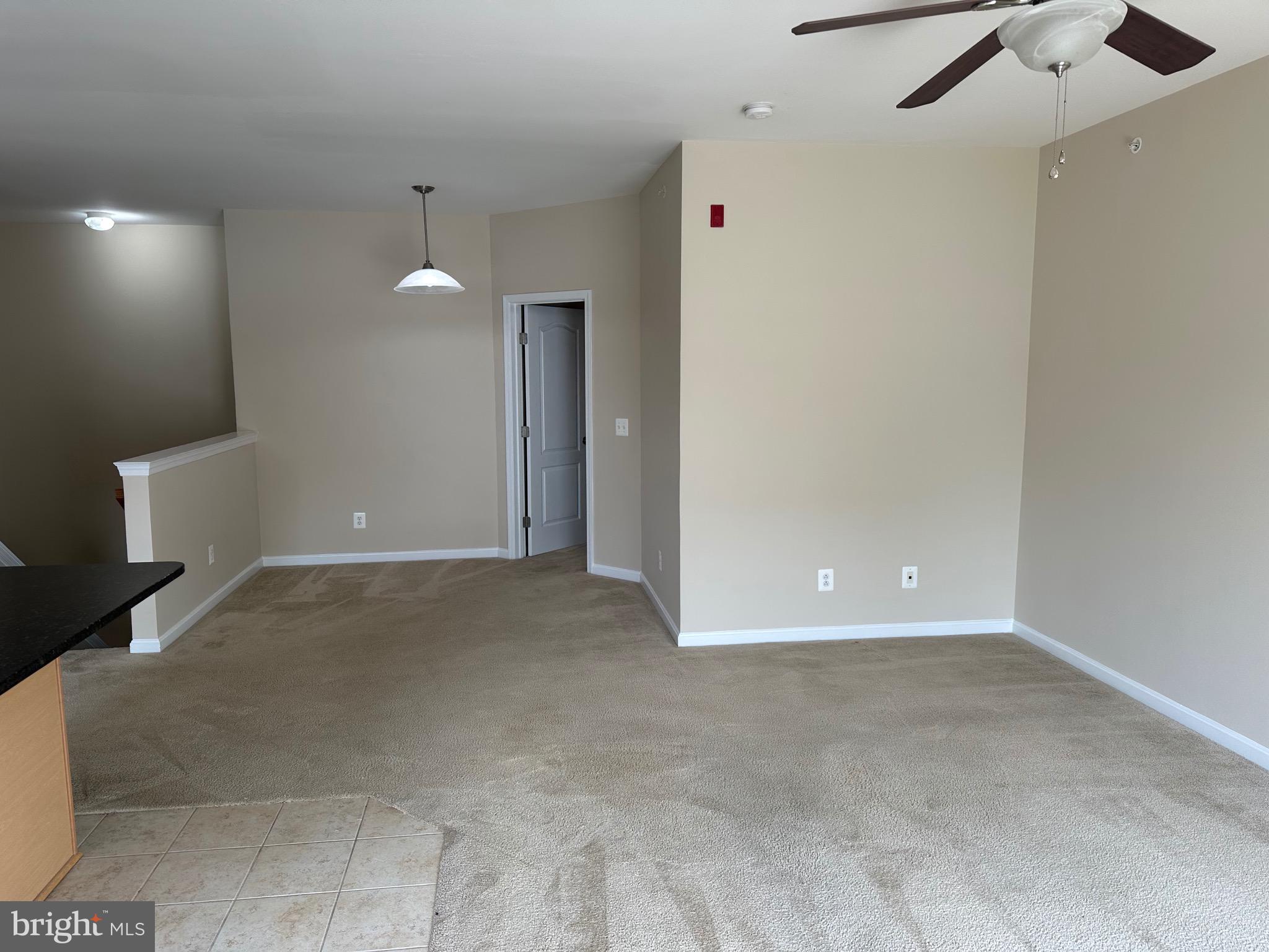 LANSDOWNE - Residential Lease