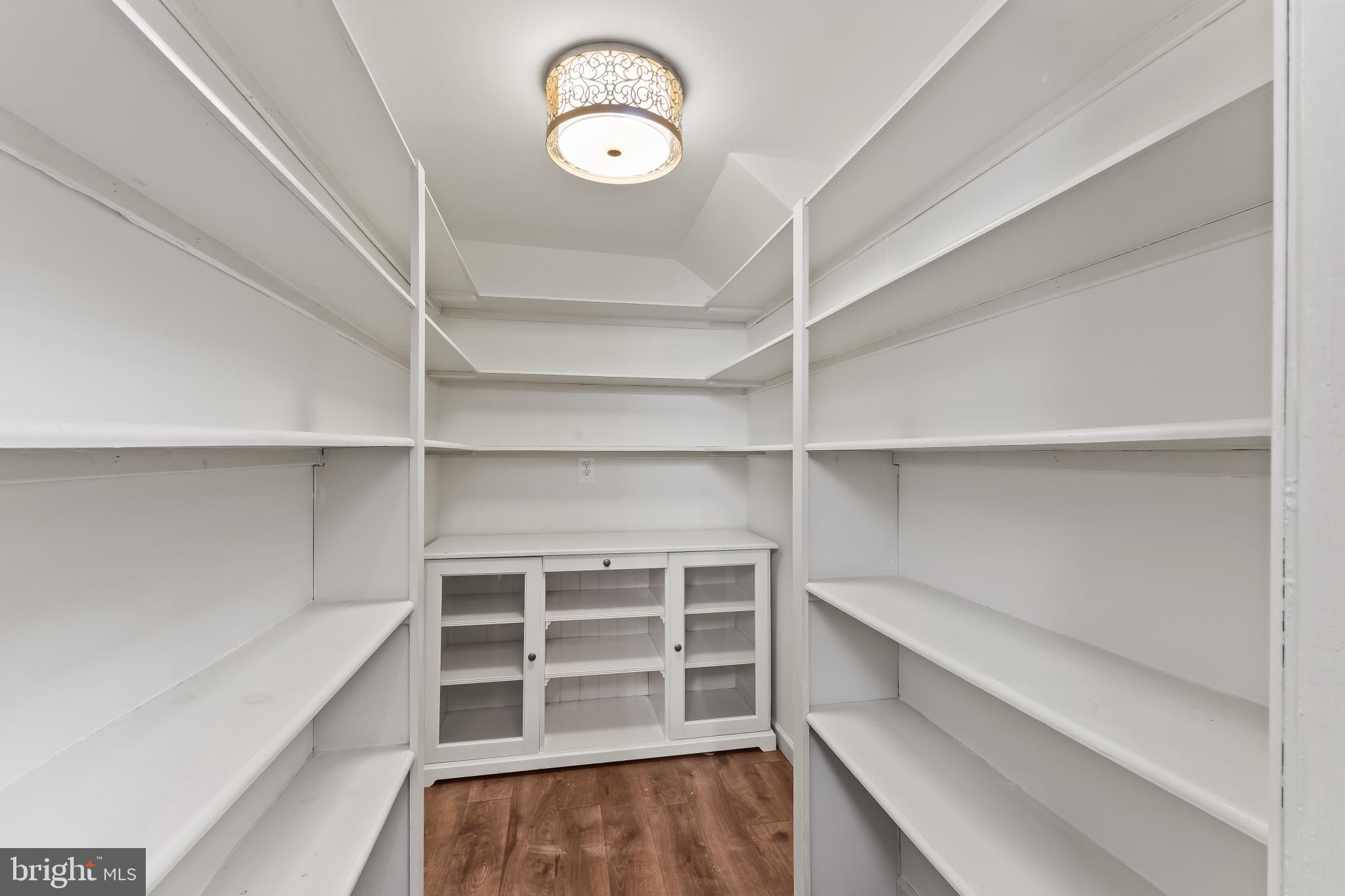 JEFFERSON PARK - Residential