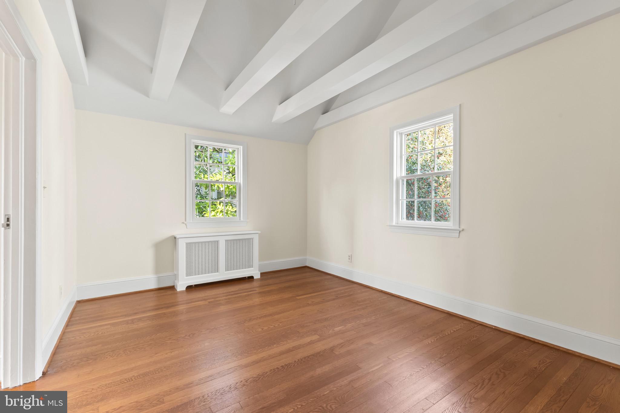 JEFFERSON PARK - Residential