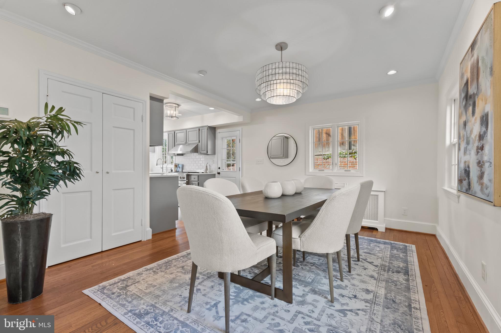 JEFFERSON PARK - Residential