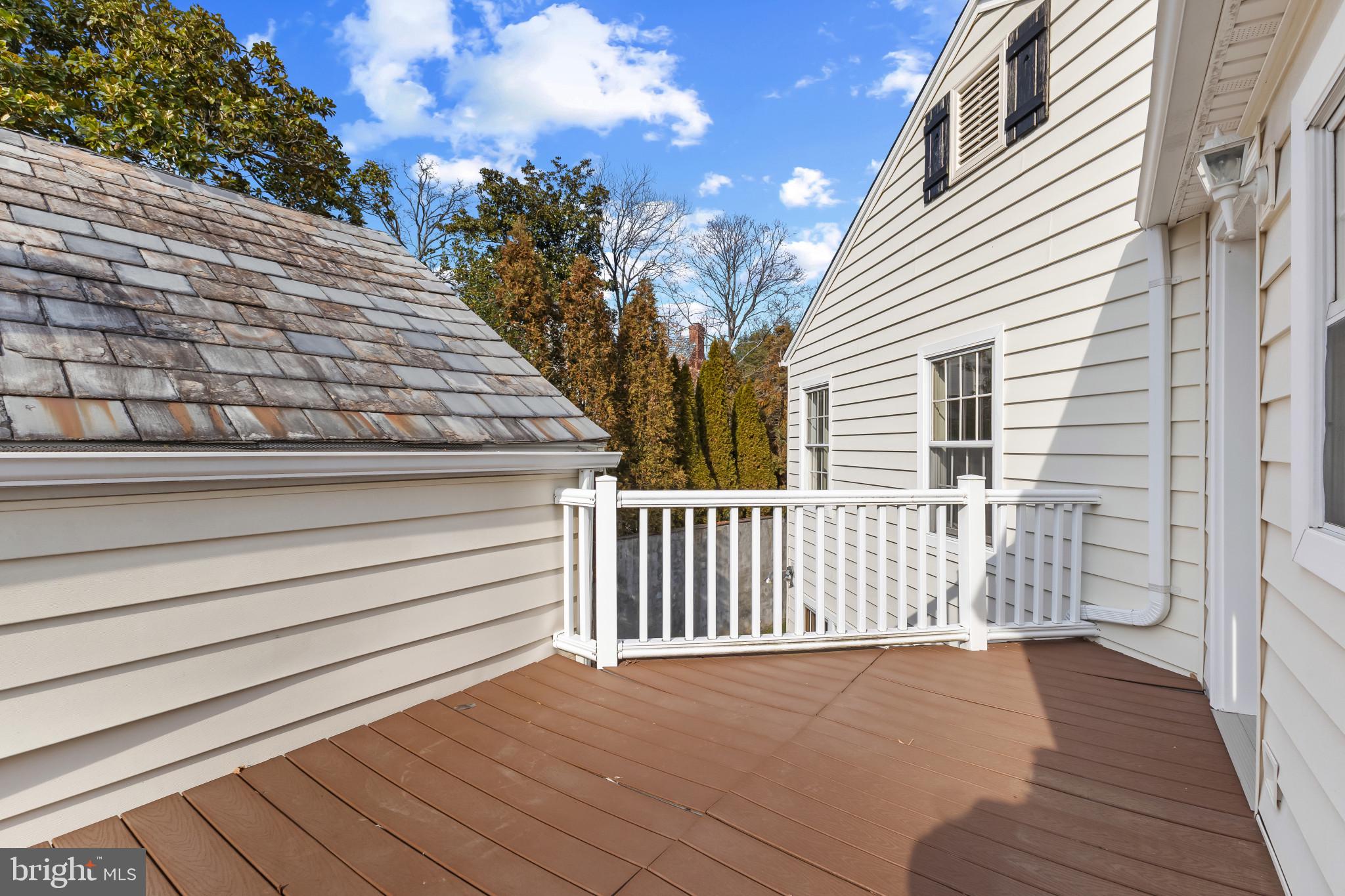 JEFFERSON PARK - Residential