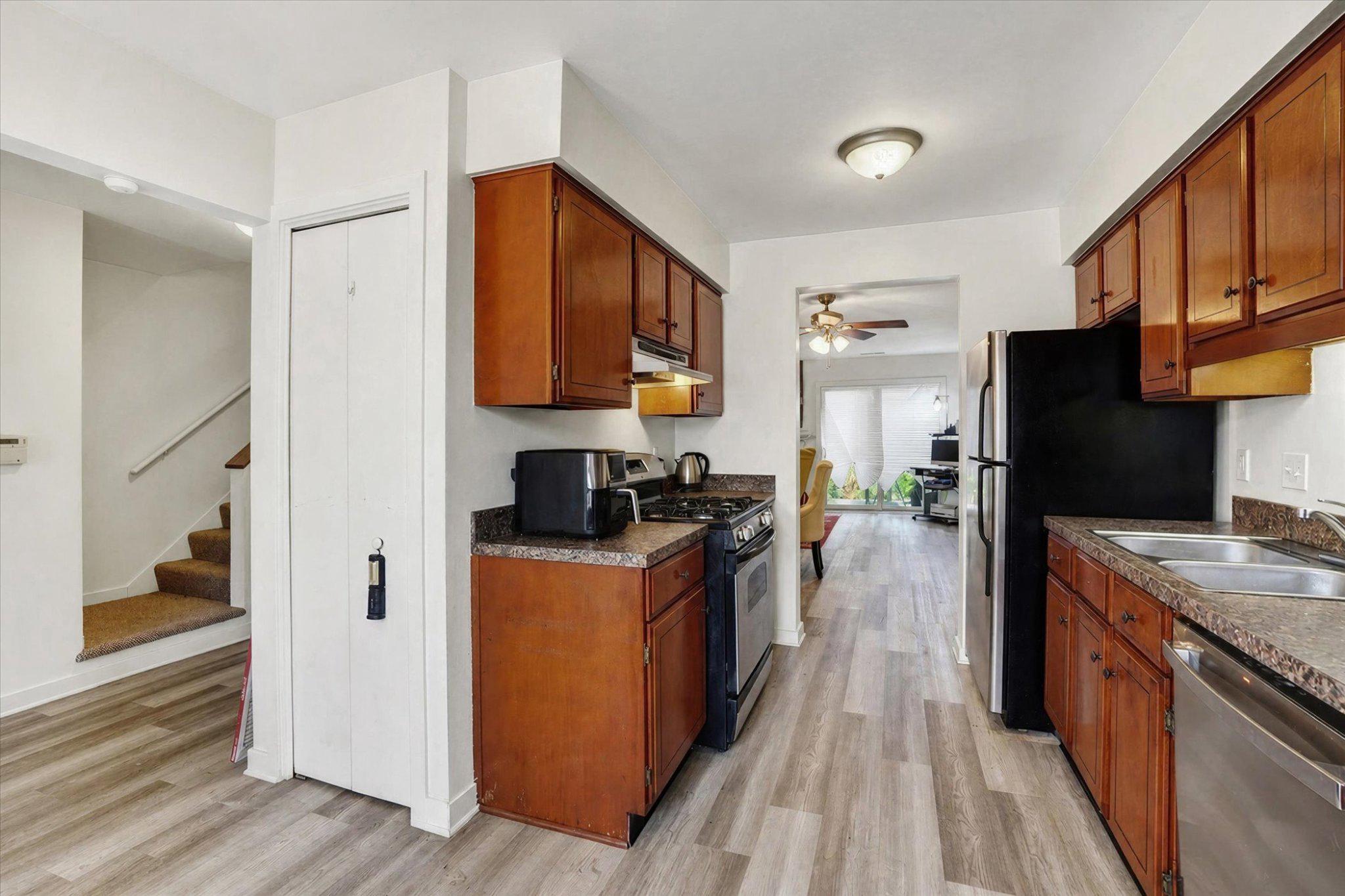 14 COPPERWOOD COURT