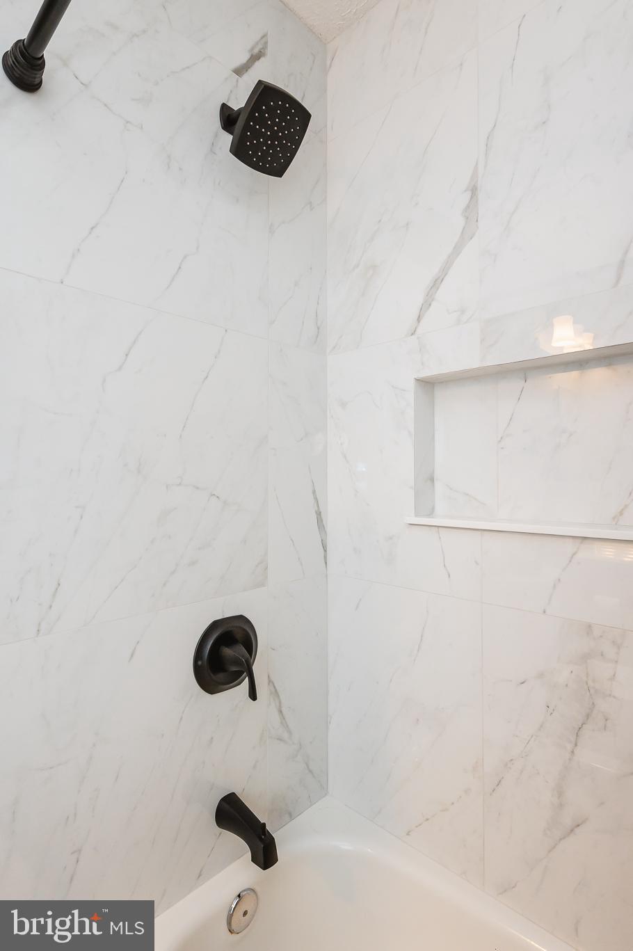 PARK MANOR - Residential