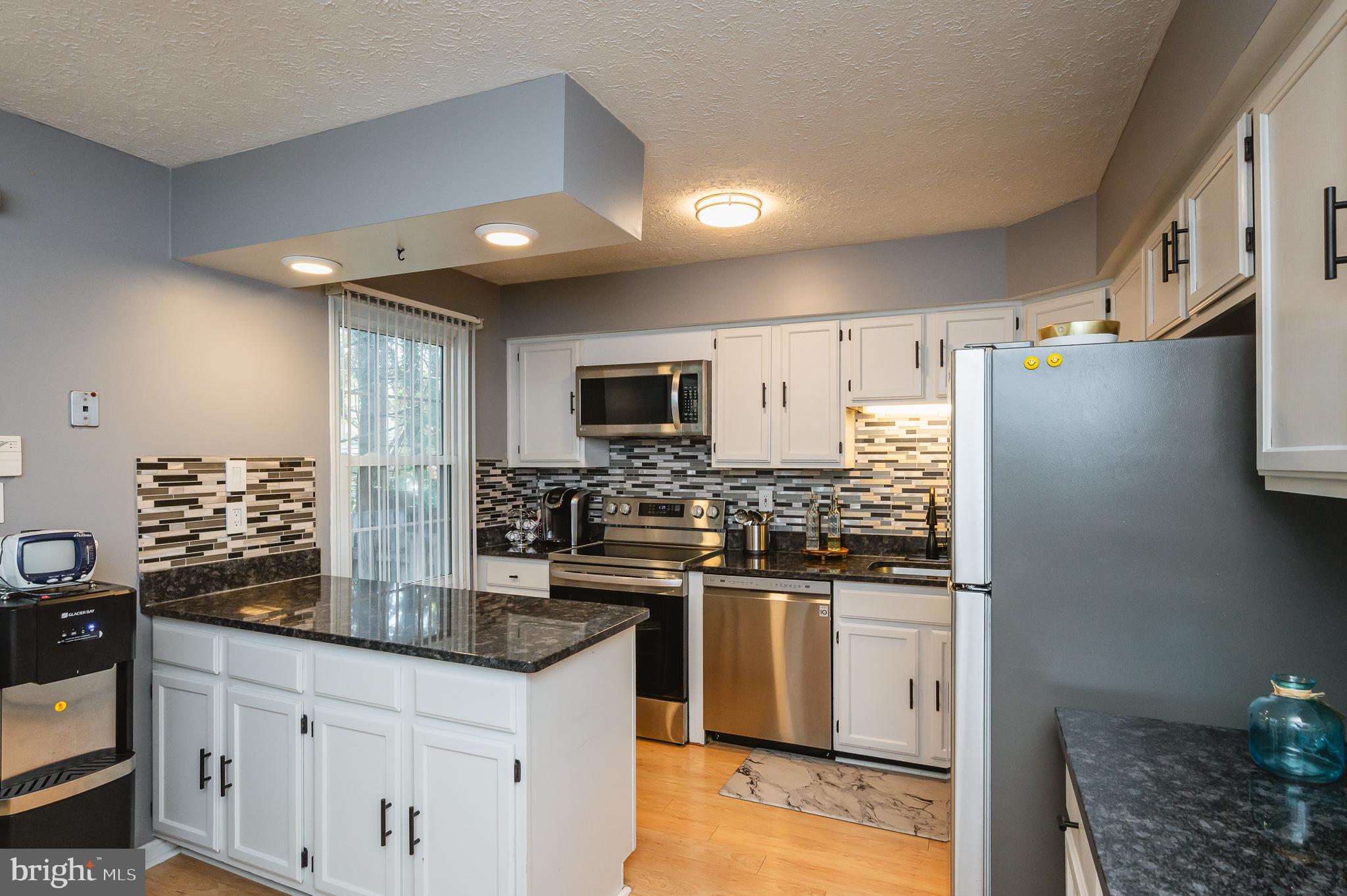 PARK MANOR - Residential