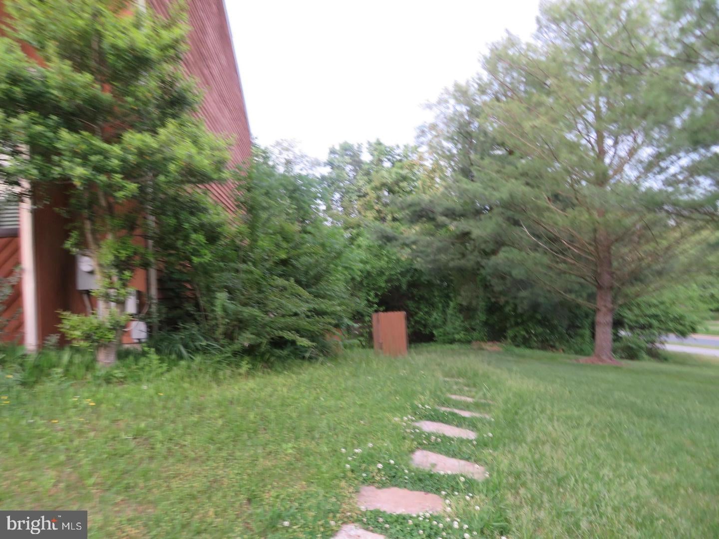 1381 HAZEL NUT COURT