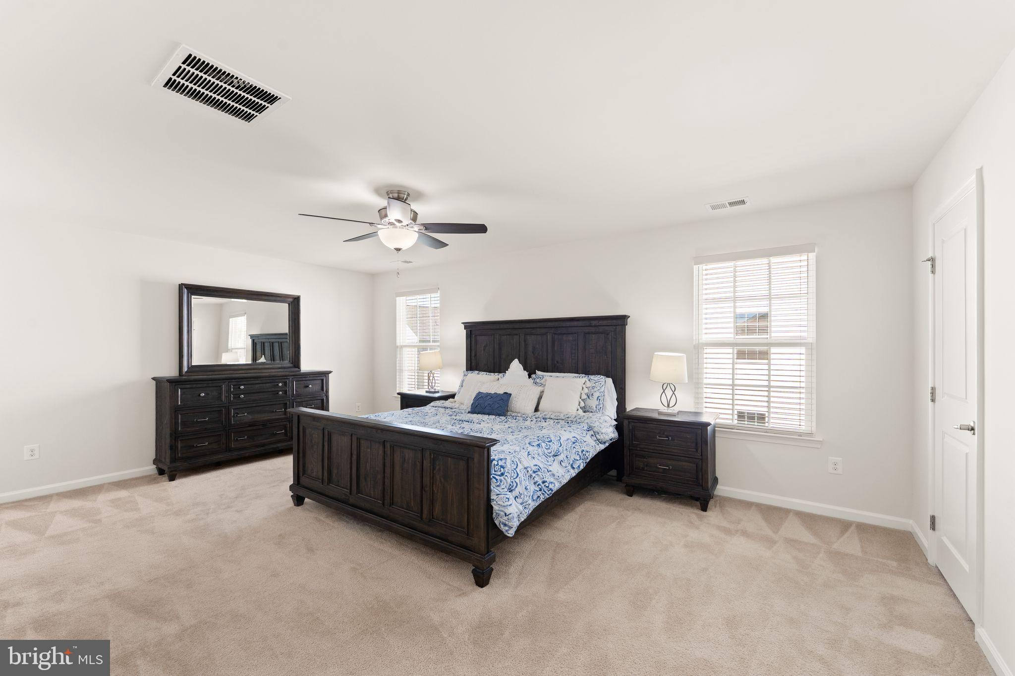 SEVEN HILLS - Residential