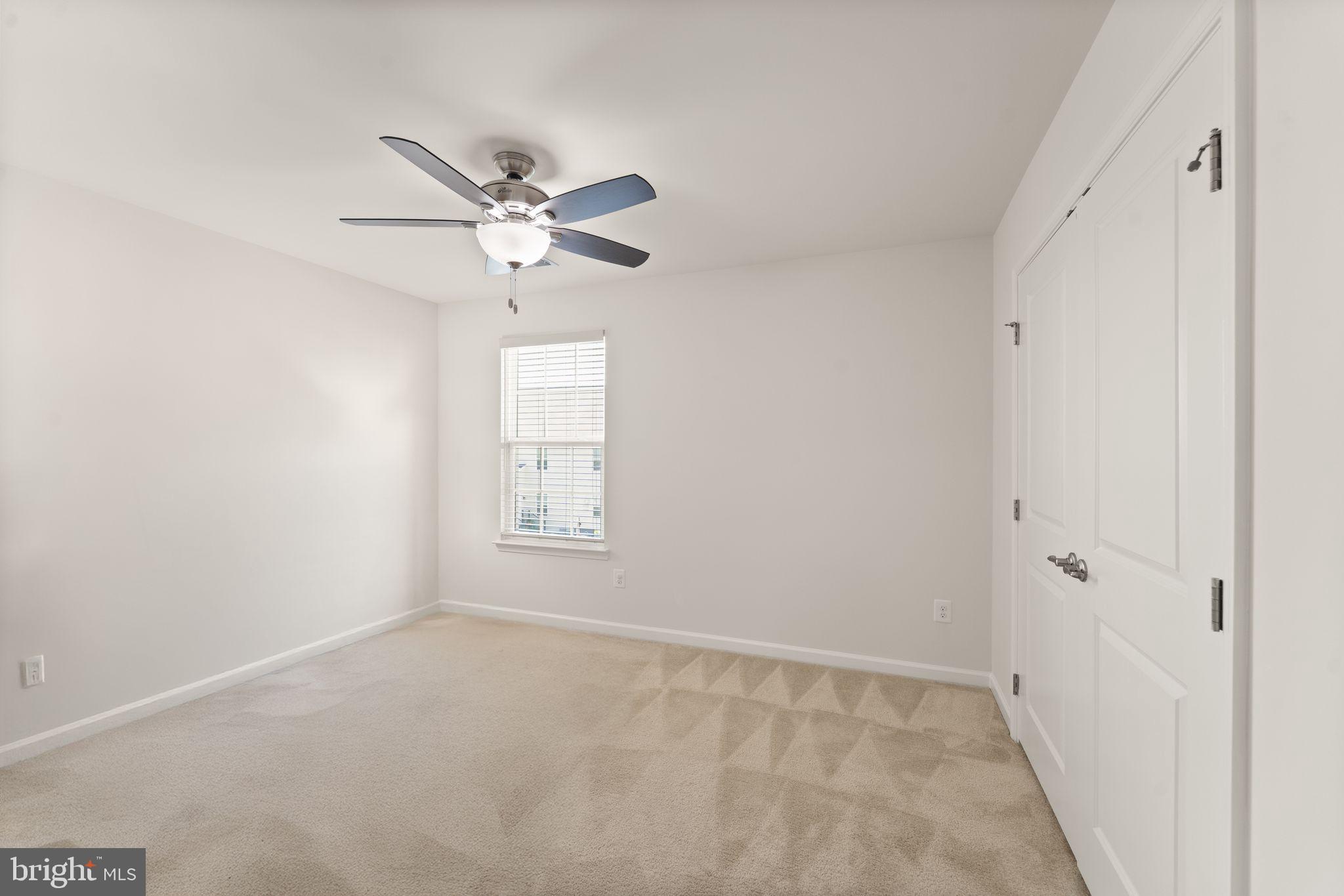 SEVEN HILLS - Residential