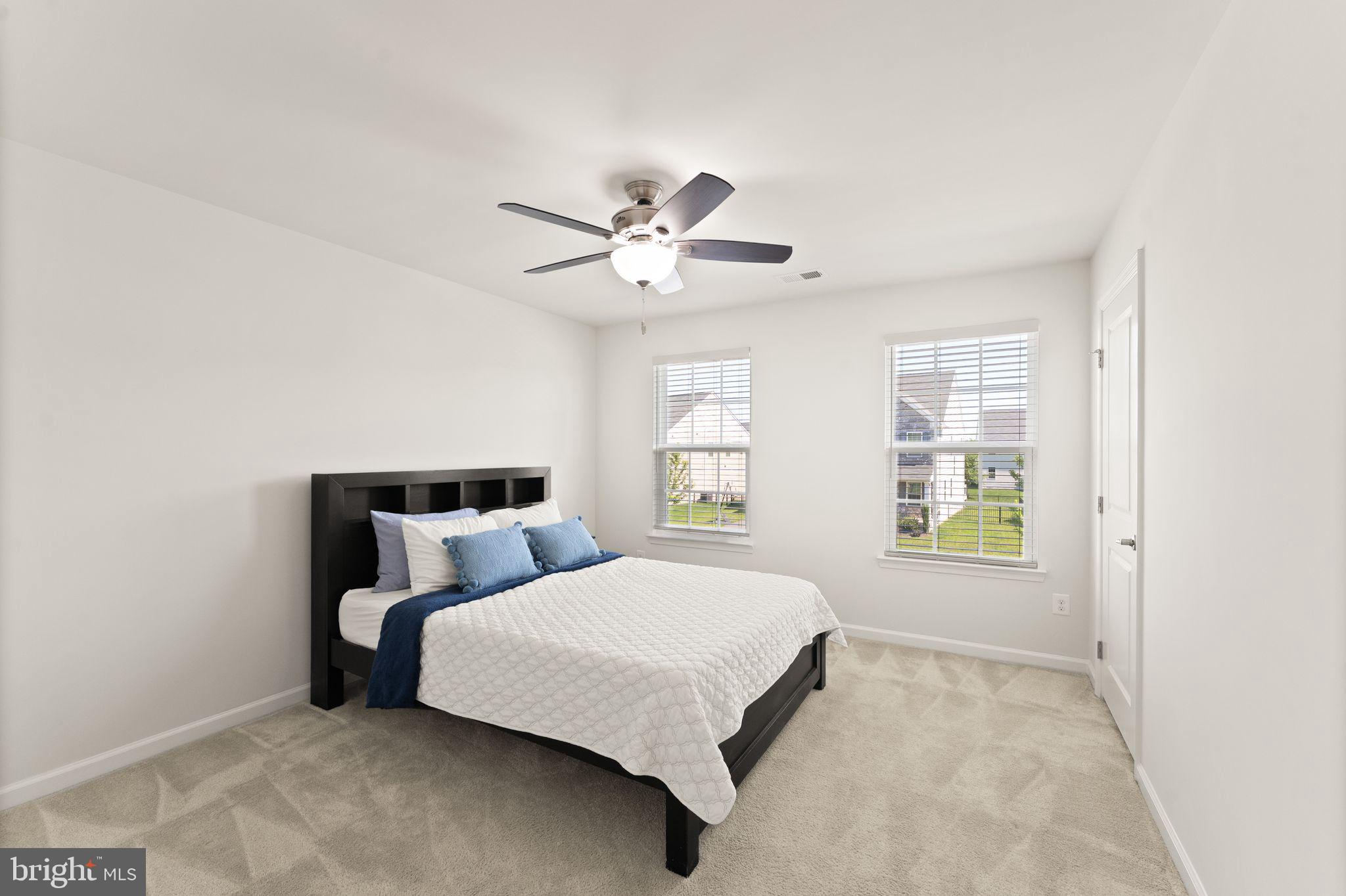 SEVEN HILLS - Residential