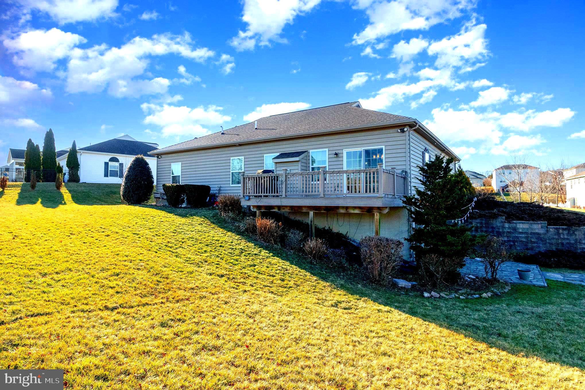 BUMBLE BEE HOLLOW - Residential