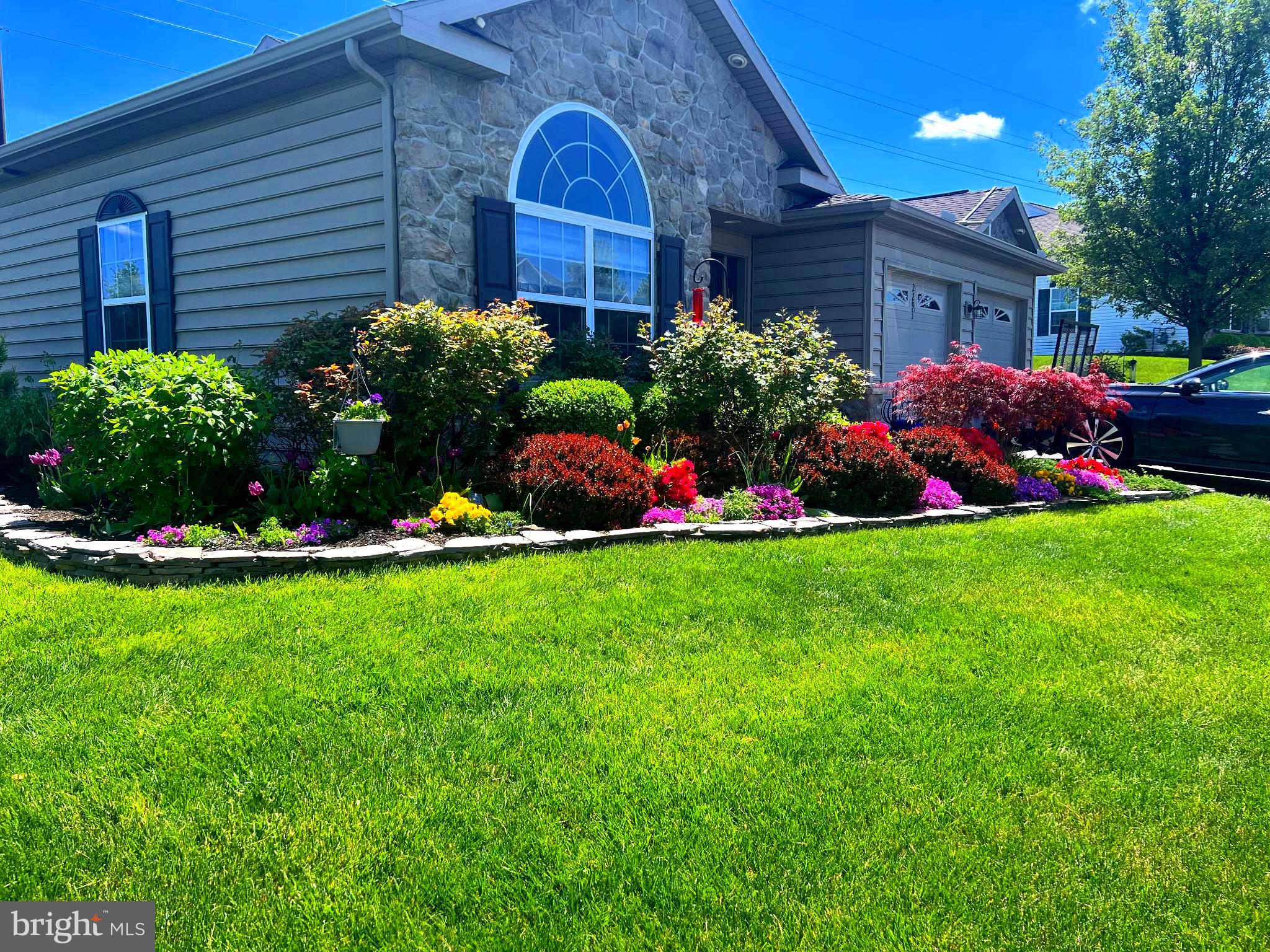 BUMBLE BEE HOLLOW - Residential