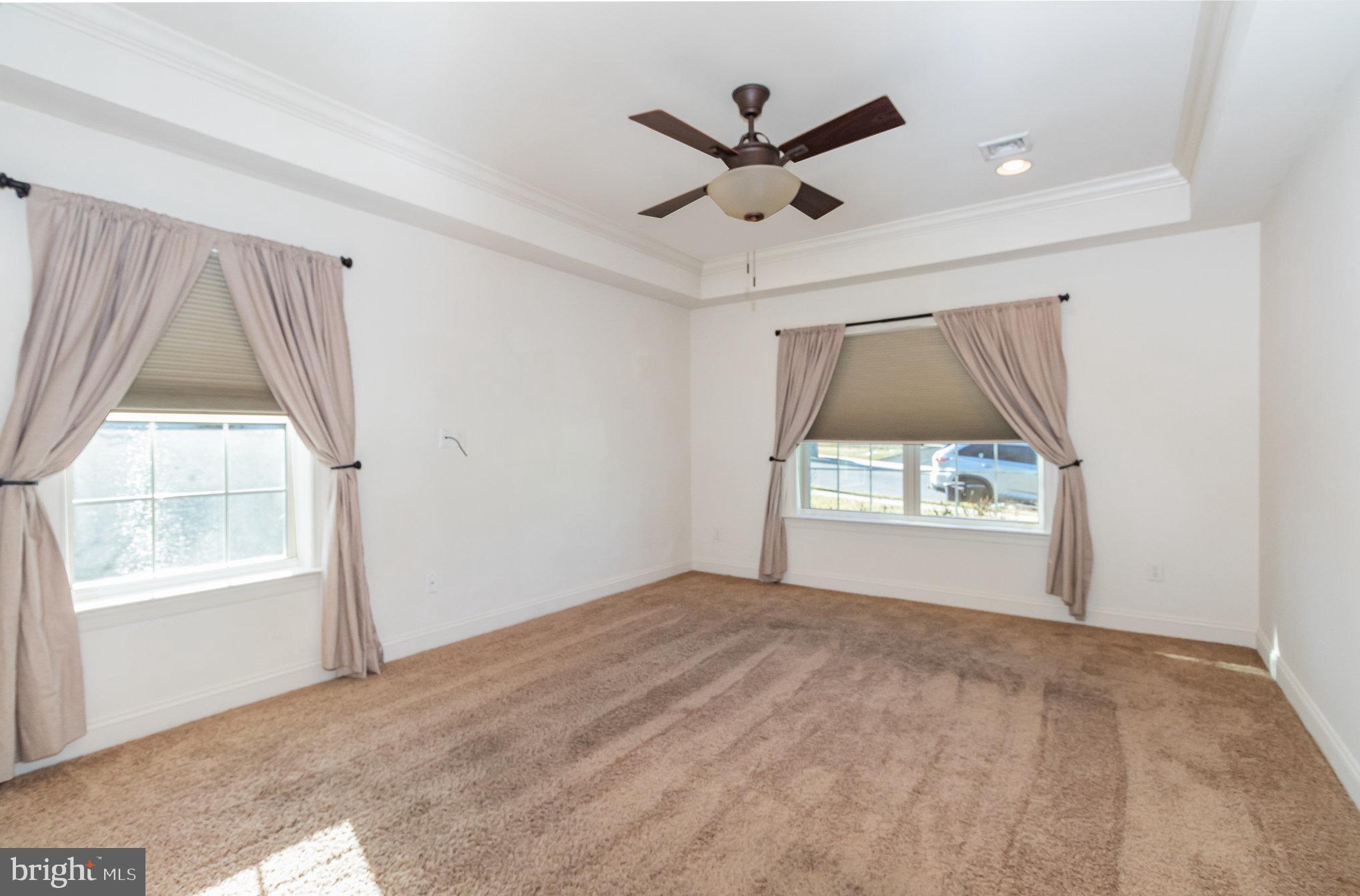 BUMBLE BEE HOLLOW - Residential