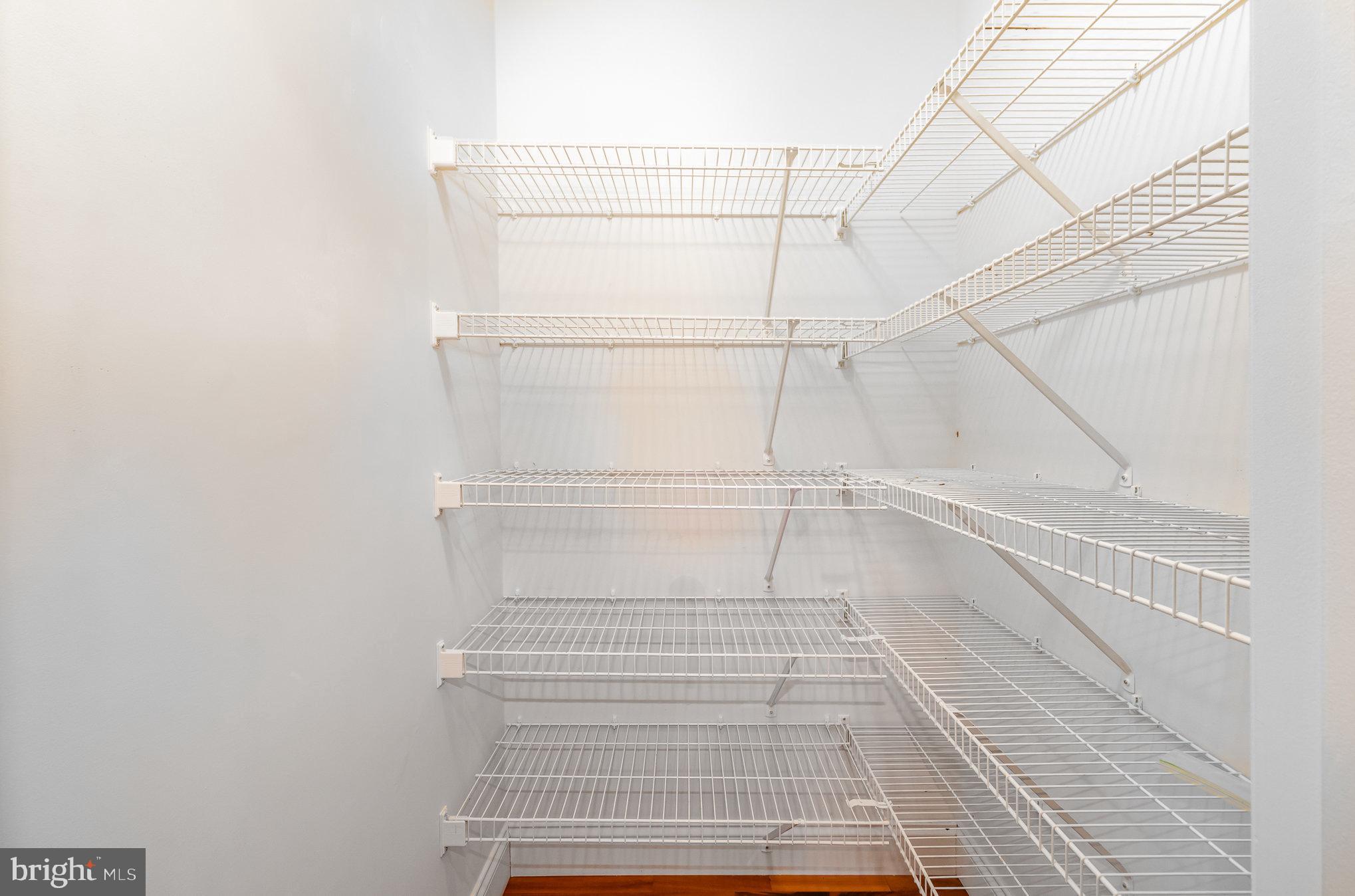 BUMBLE BEE HOLLOW - Residential