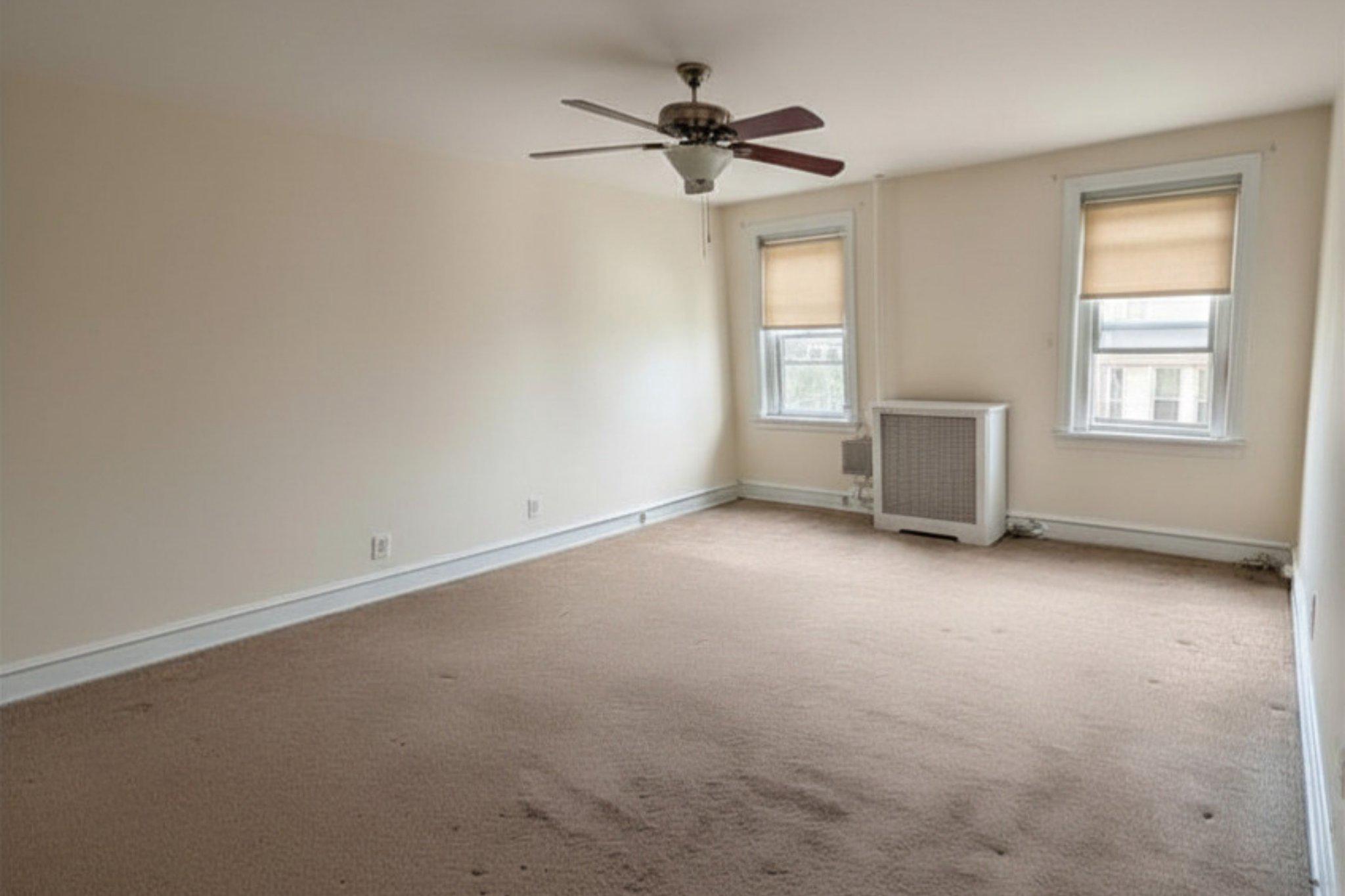 ELKINS PARK - Commercial Sale