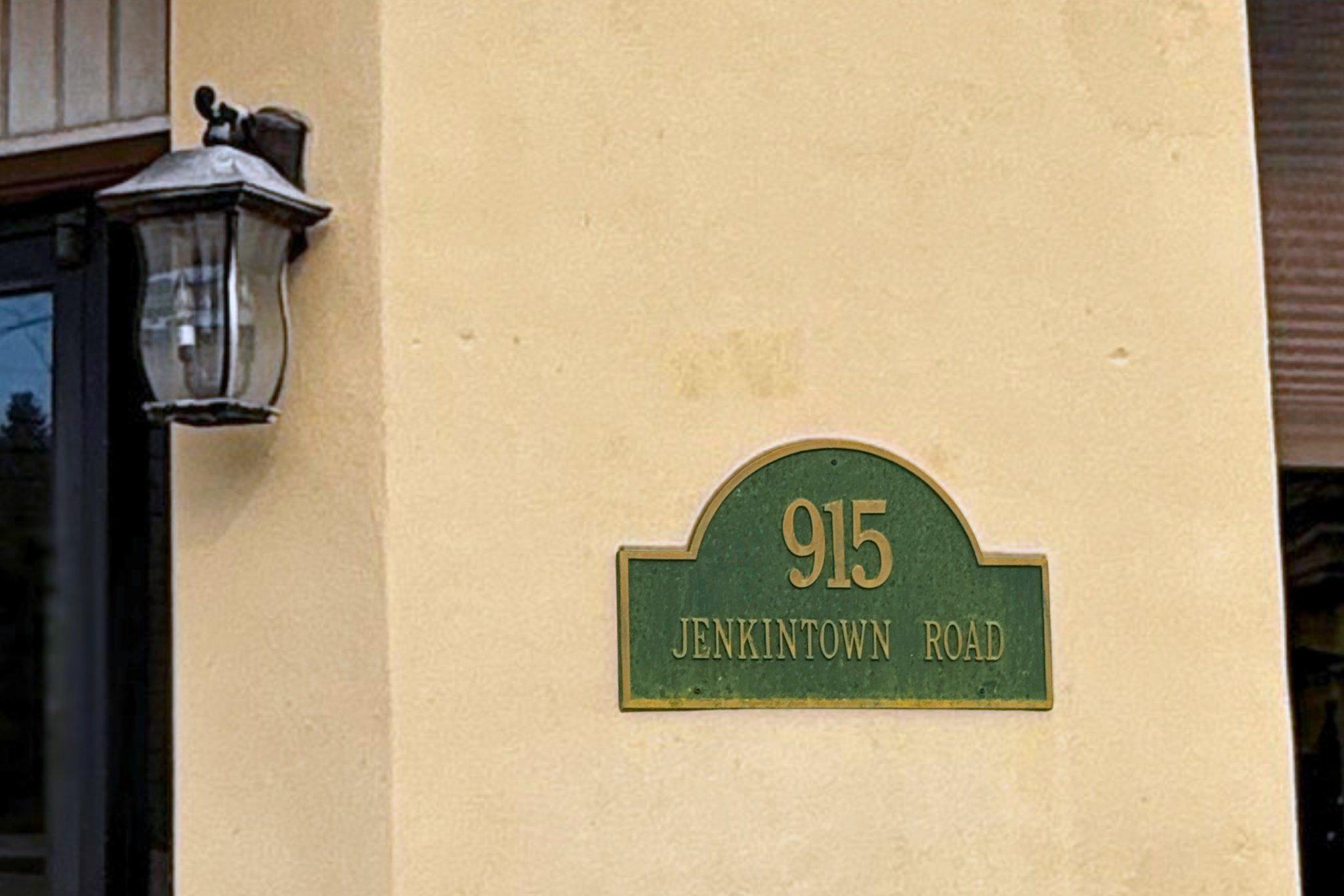 ELKINS PARK - Commercial Sale