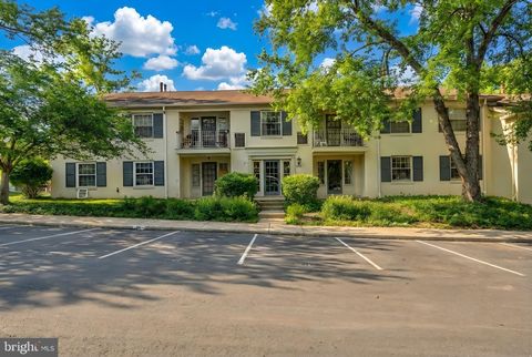 5902-B QUEENSTON STREET 505 SPRINGFIELD VA 22152