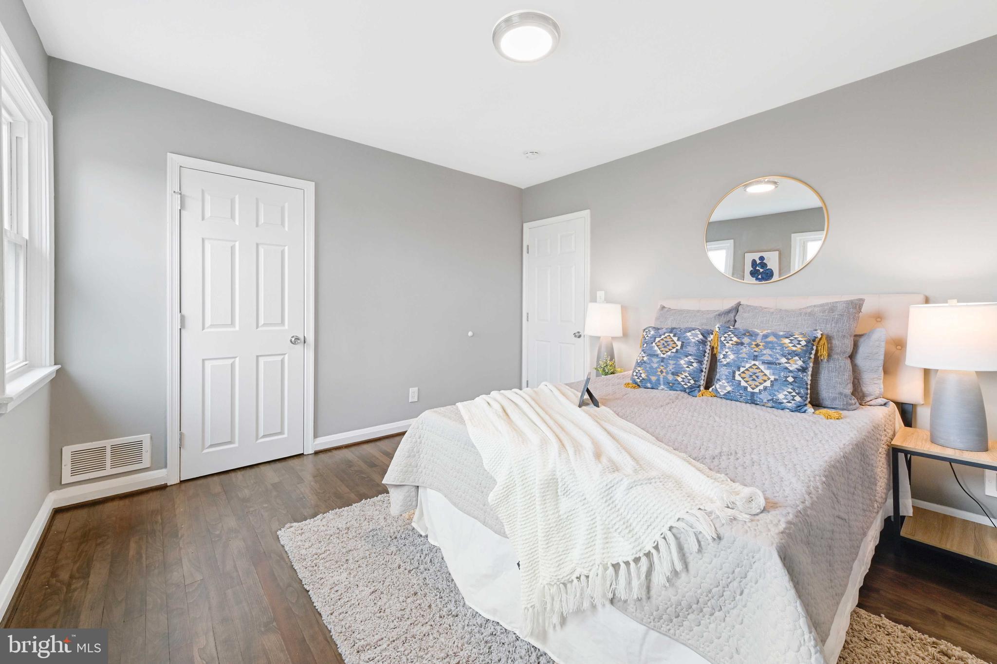 DUNDALK VILLAGE - Residential