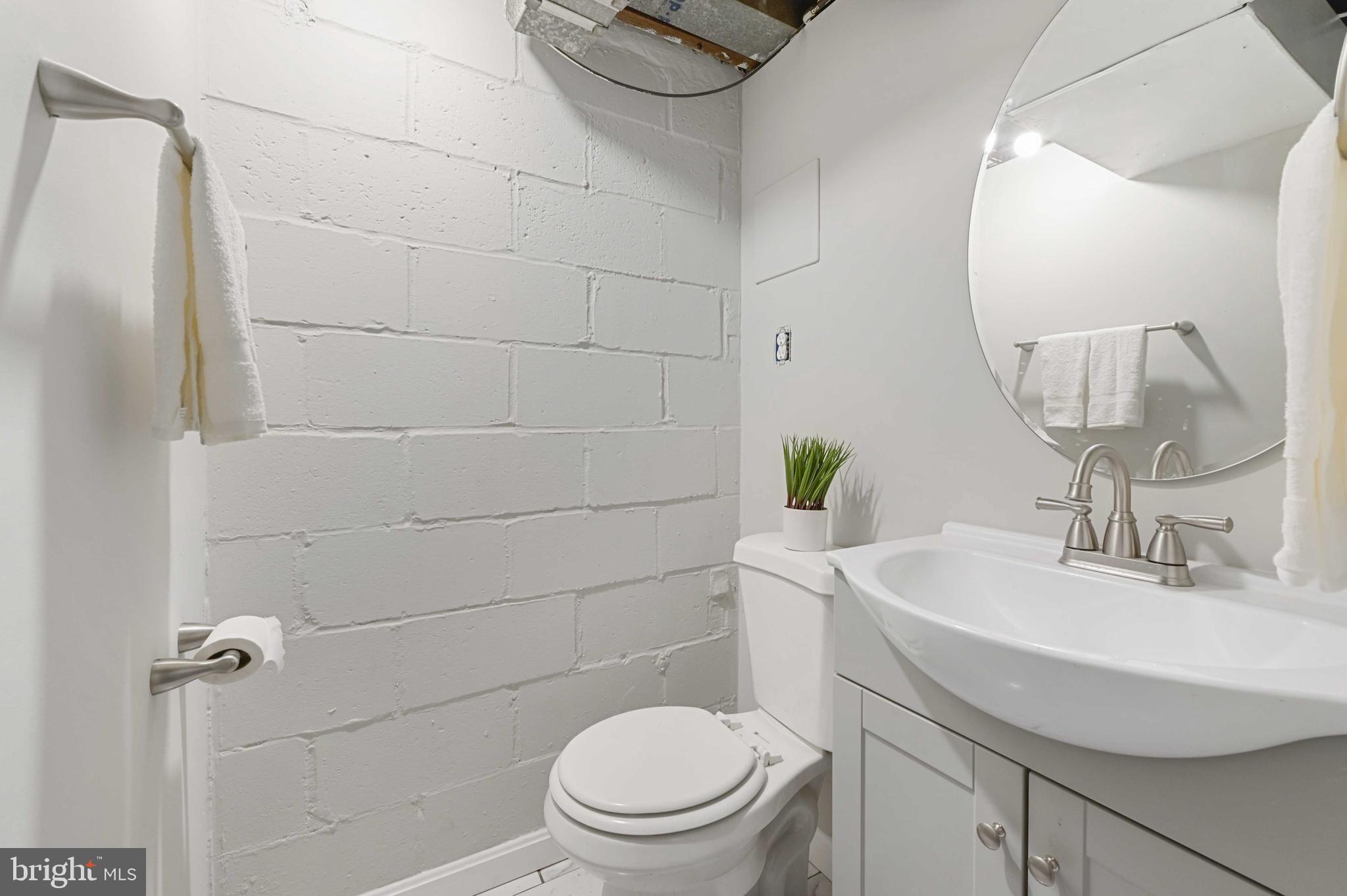 DUNDALK VILLAGE - Residential