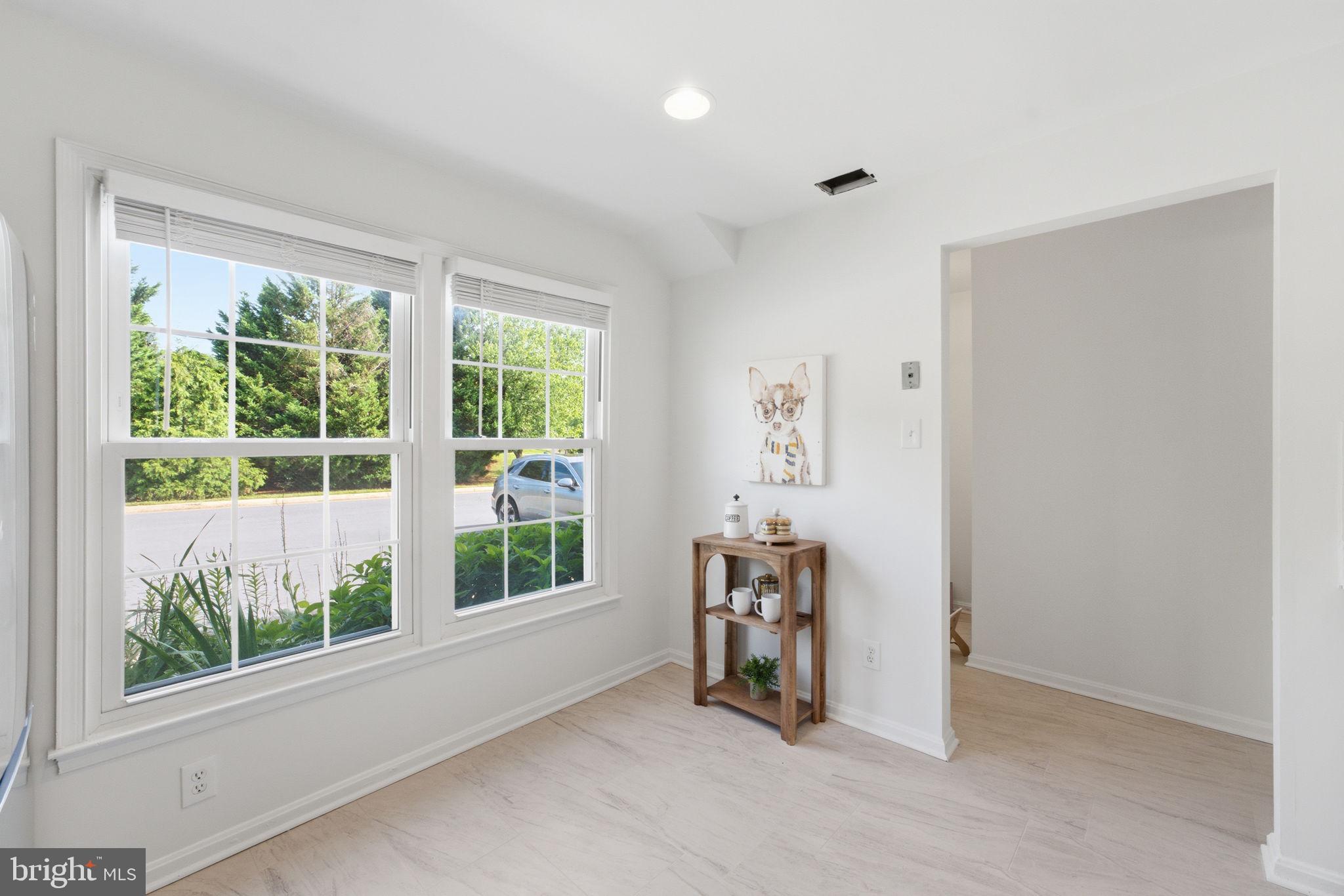 5603 INDEPENDENCE CIRCLE