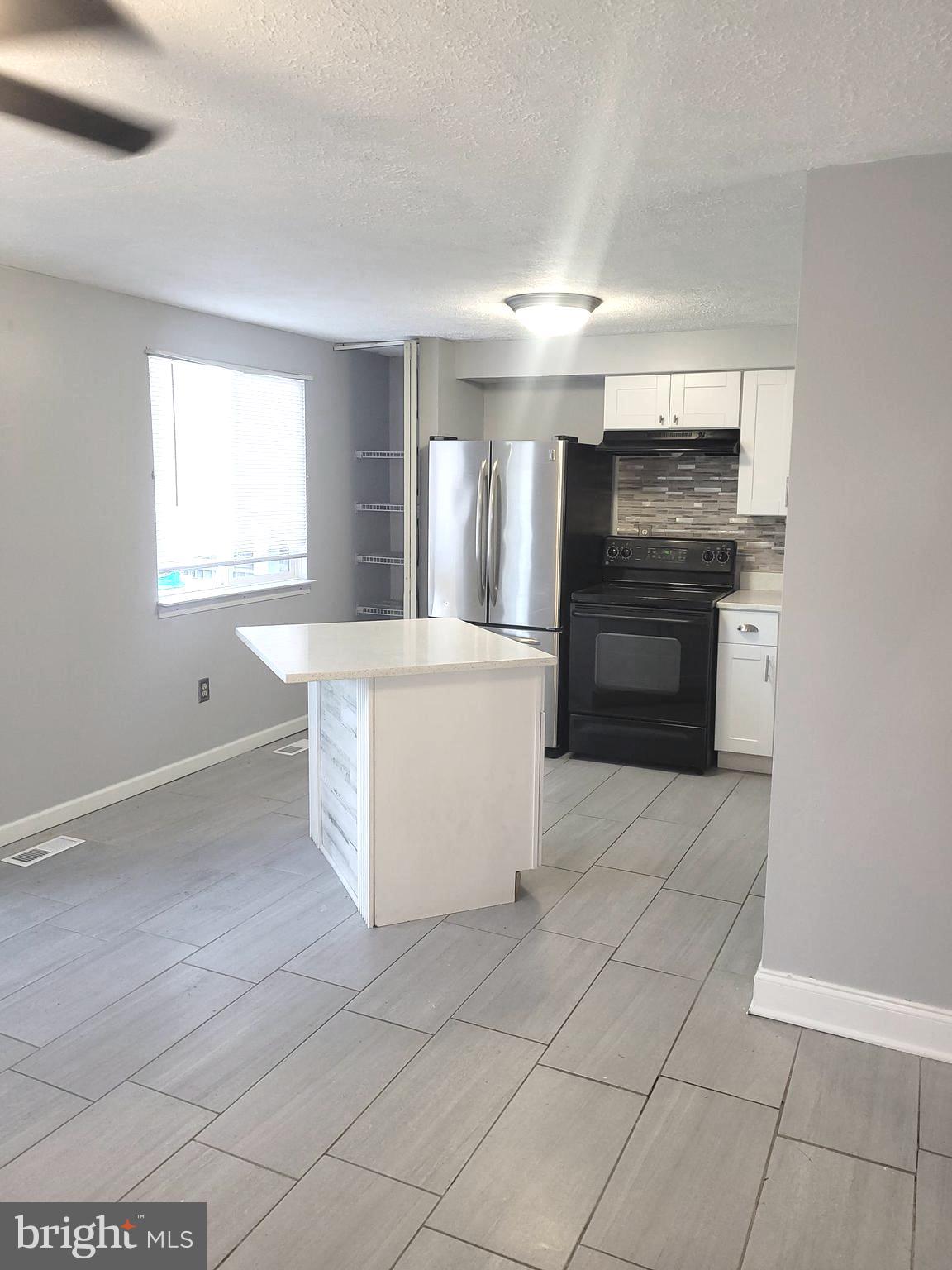 OWINGS MILLS - Residential