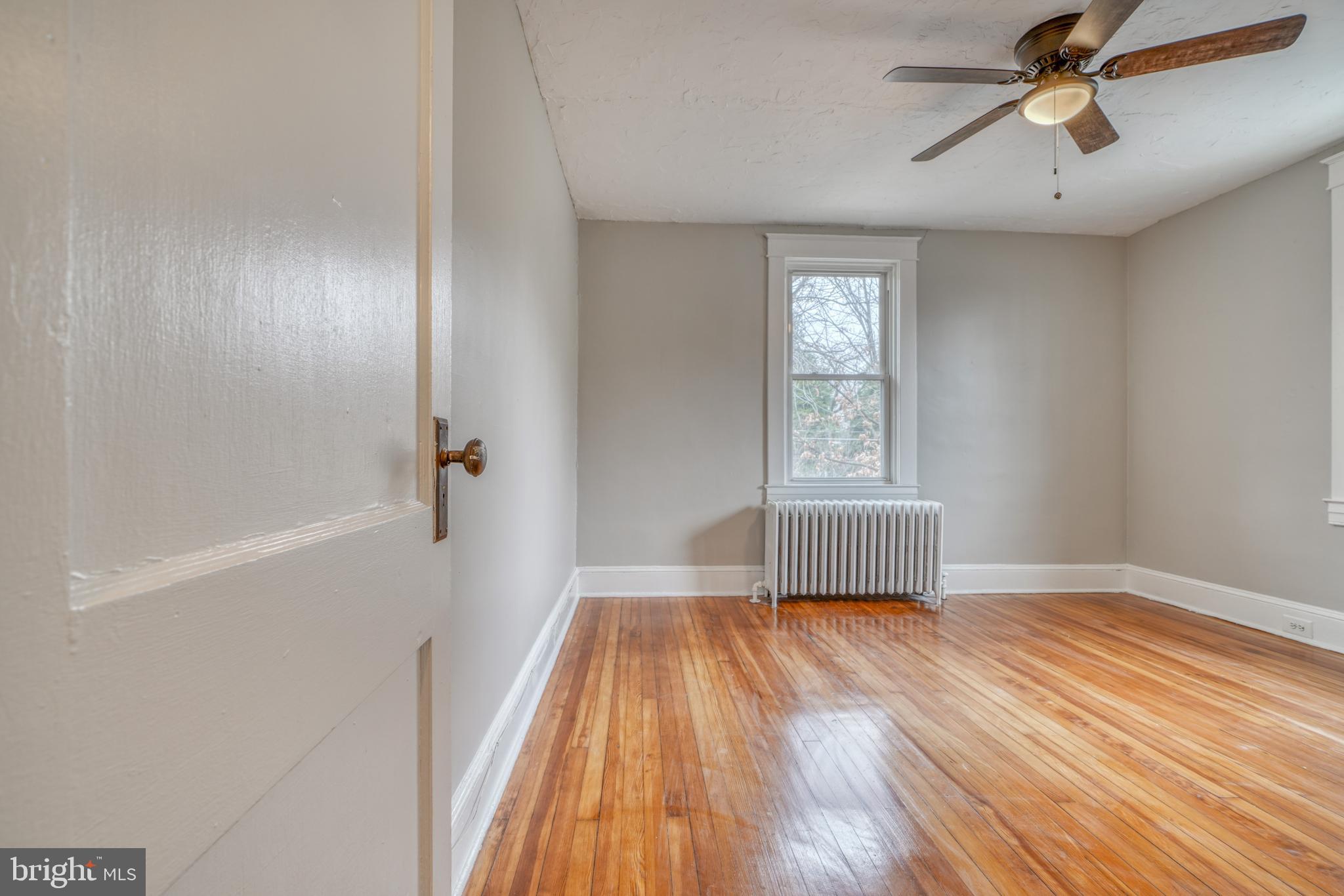 CATONSVILLE - Residential Income